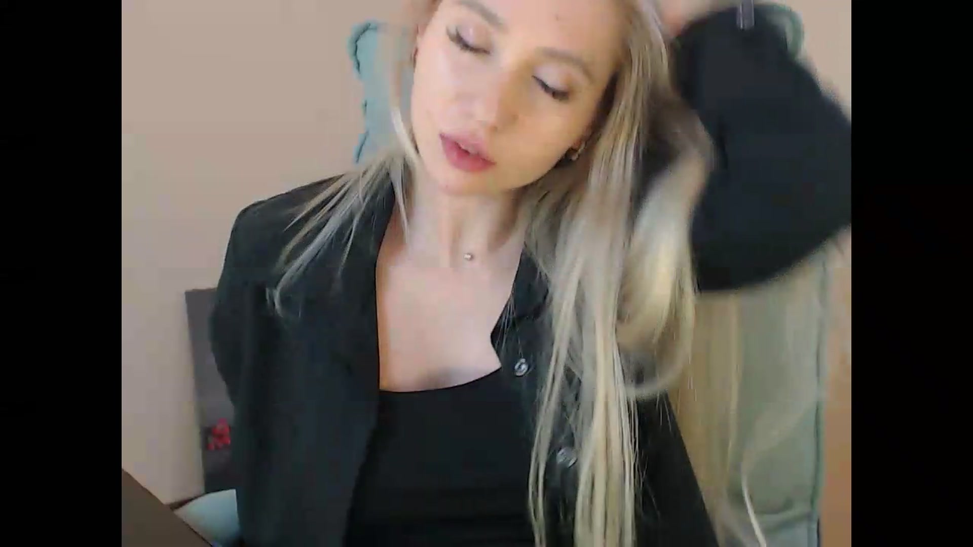 Gallery image thumbnail from Miss_Sylvia's myfreecams stream on, 05/21/2026, 20:45 image 13 of 20