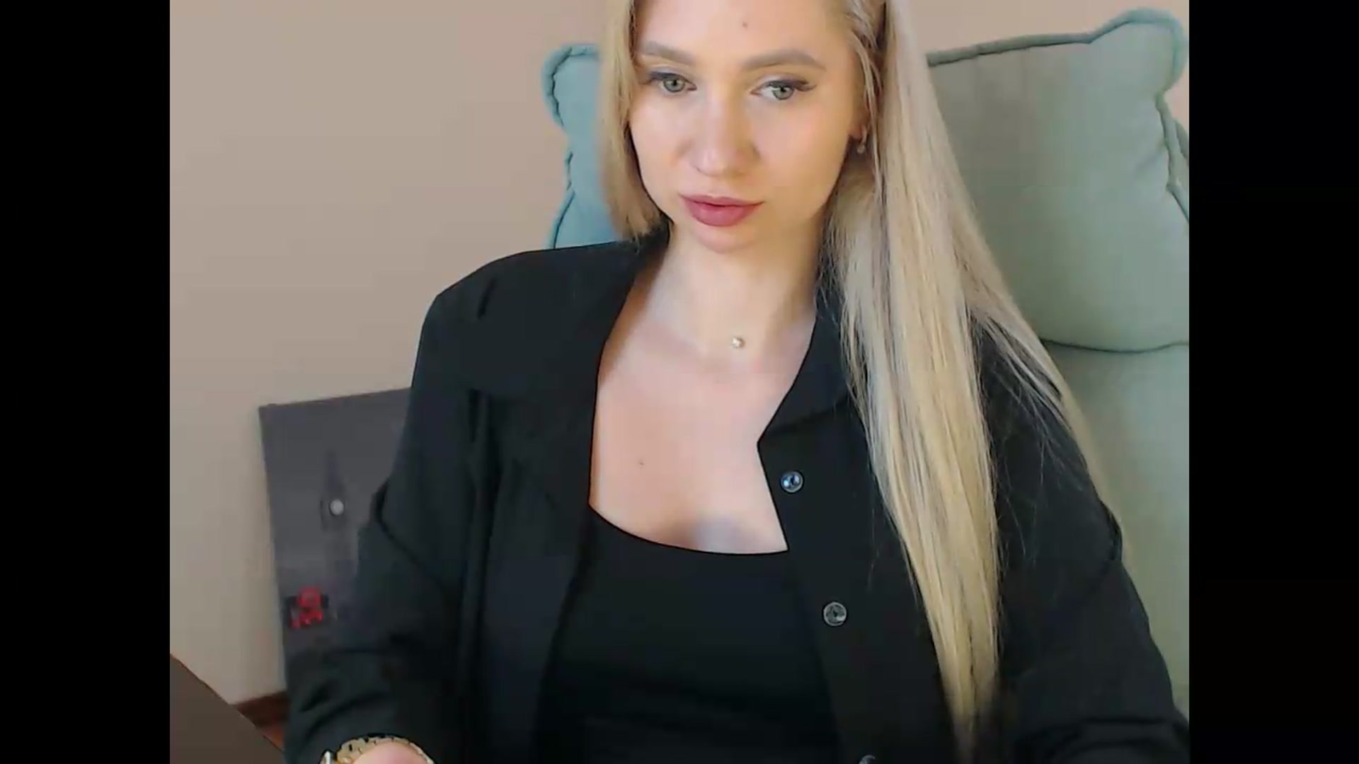 Gallery image thumbnail from Miss_Sylvia's myfreecams stream on, 05/21/2026, 20:45 image 5 of 20