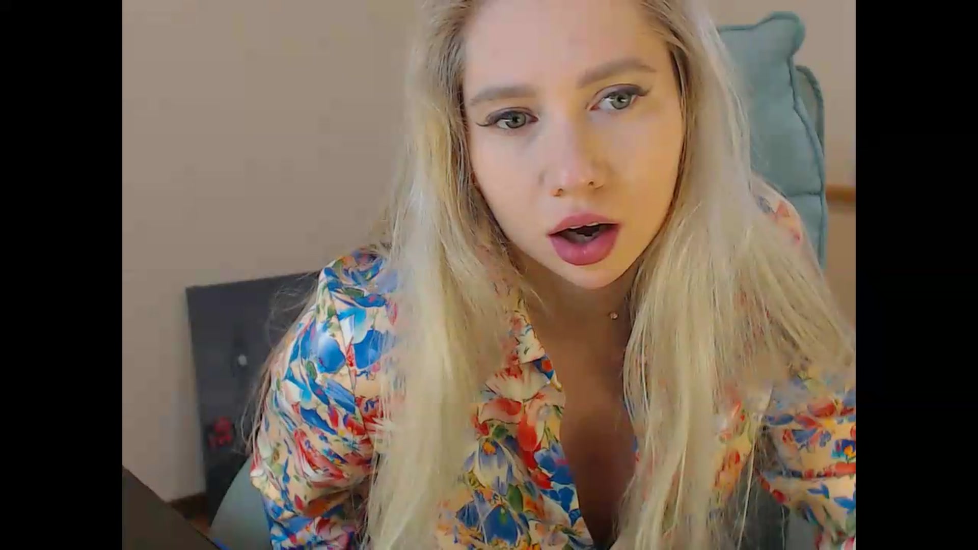 Gallery image thumbnail from Miss_Sylvia's myfreecams stream on, 05/23/2026, 12:56 image 12 of 20