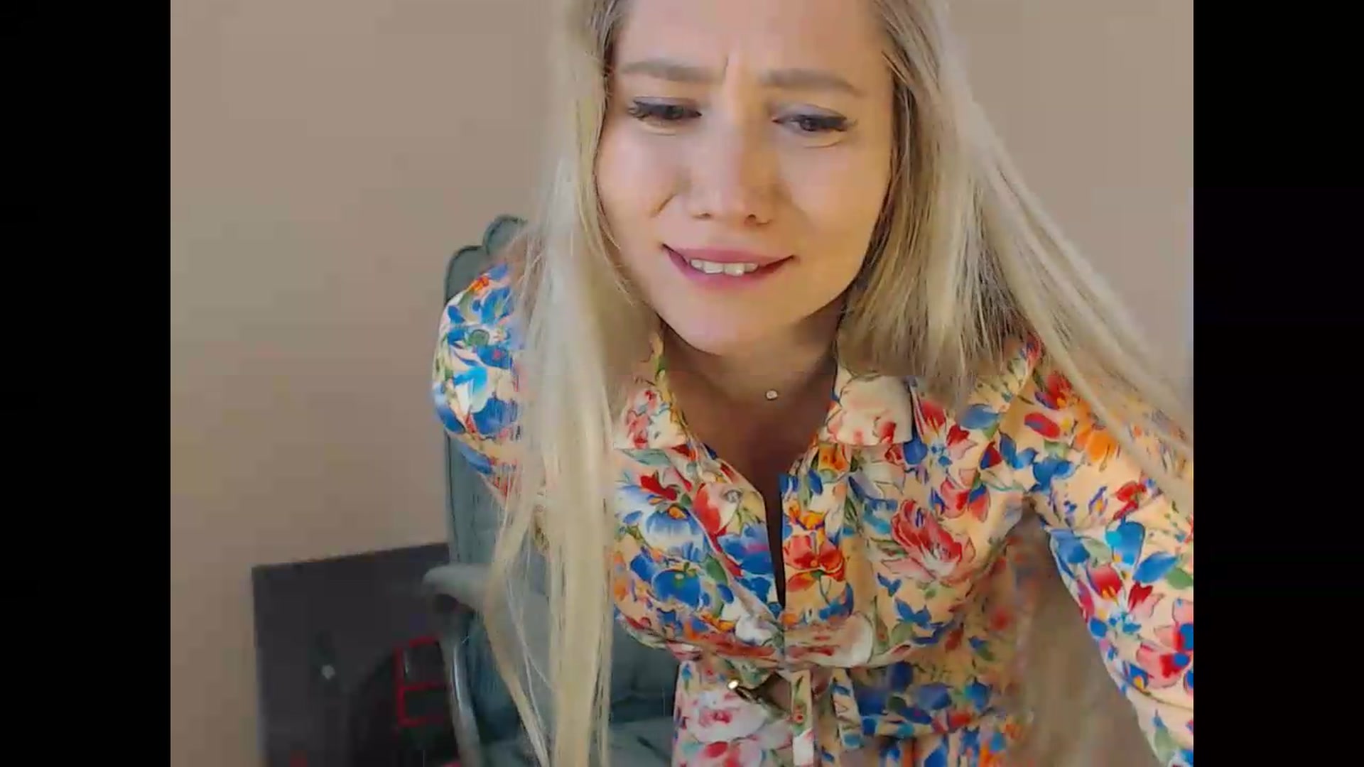 Gallery image thumbnail from Miss_Sylvia's myfreecams stream on, 05/23/2026, 12:56 image 13 of 20