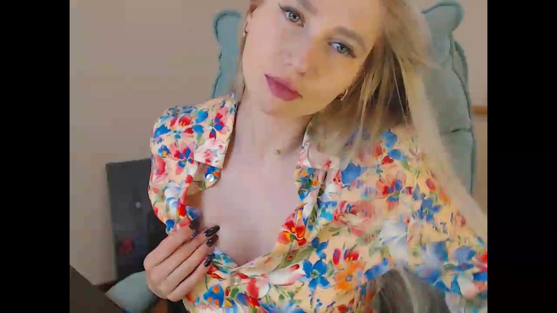 Gallery image thumbnail from Miss_Sylvia's myfreecams stream on, 05/23/2026, 12:56 image 7 of 20