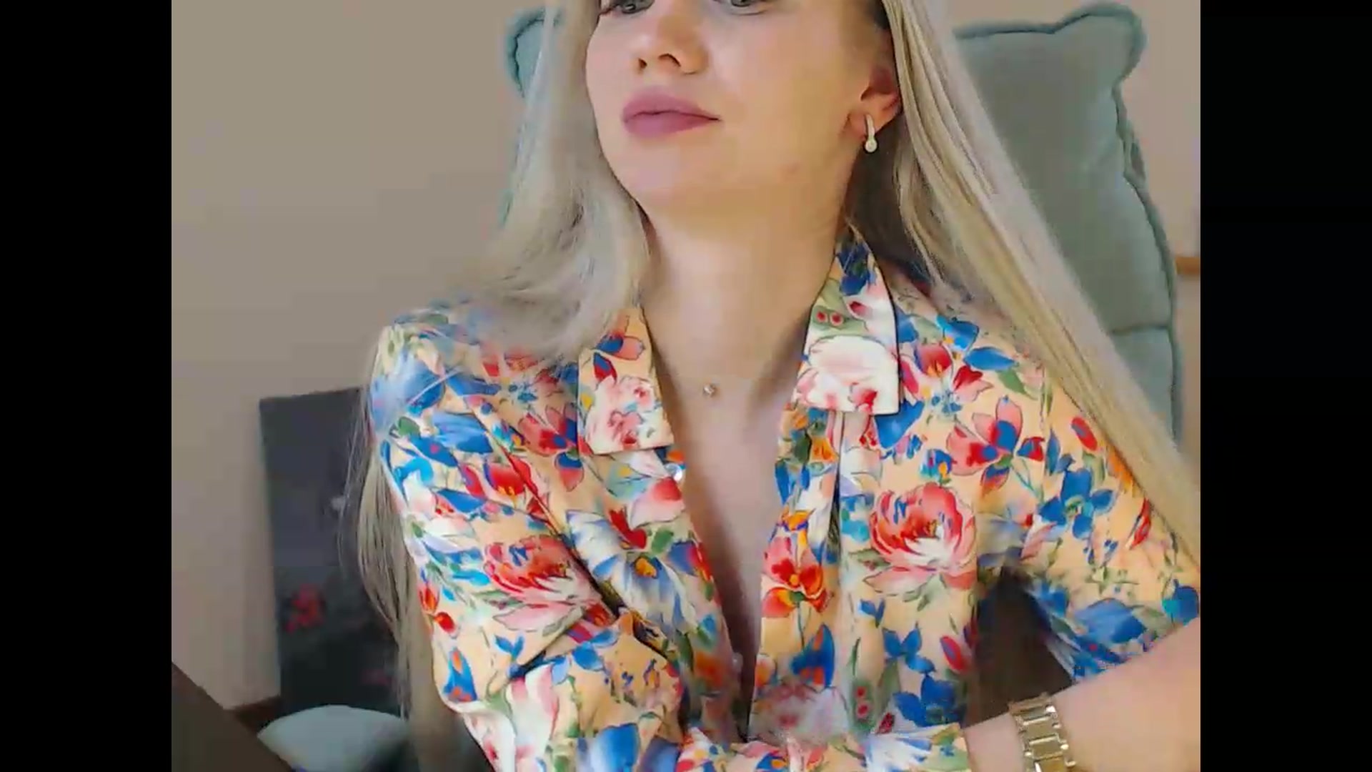 Gallery image thumbnail from Miss_Sylvia's myfreecams stream on, 05/23/2026, 16:19 image 13 of 20