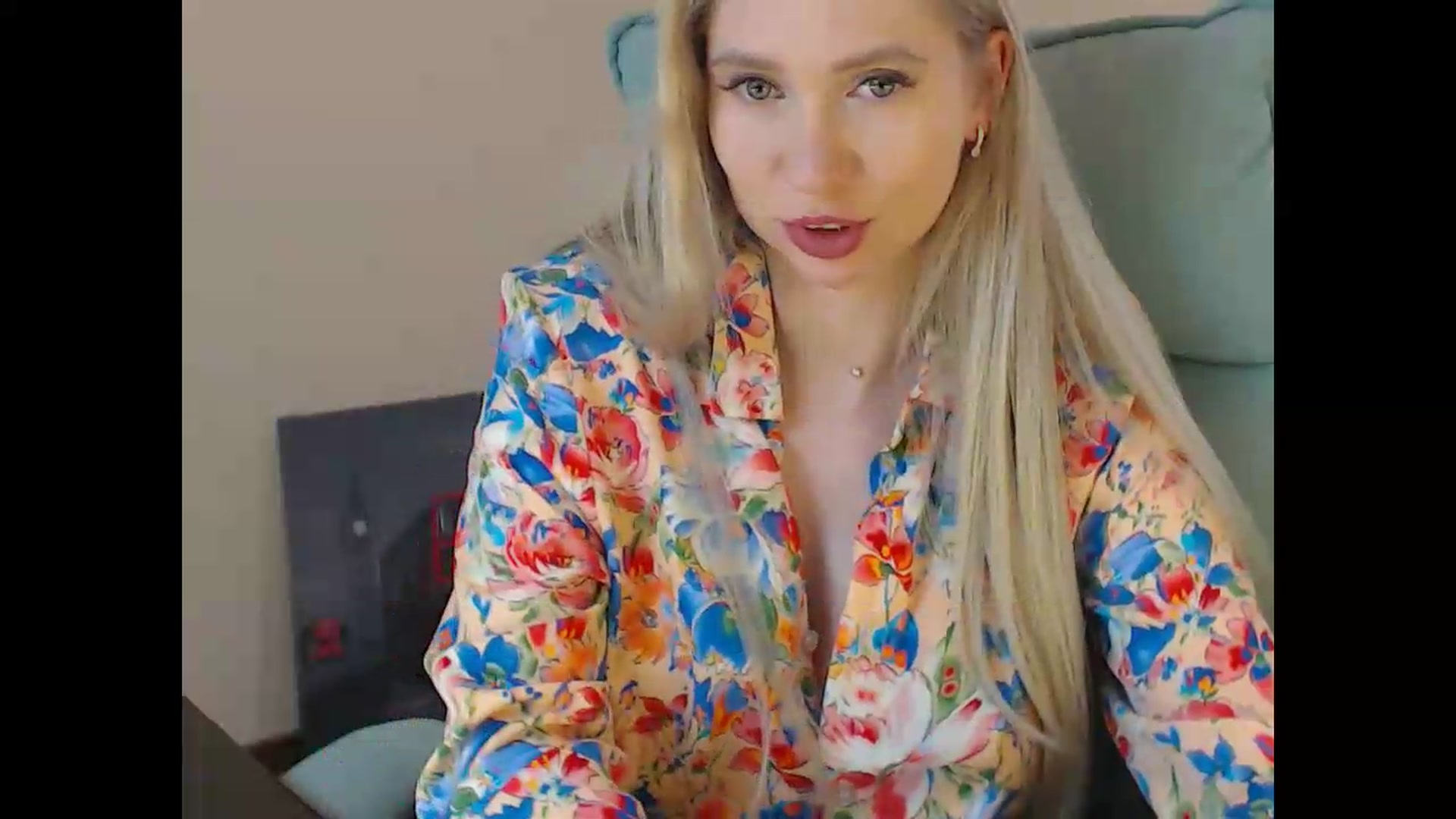 Gallery image thumbnail from Miss_Sylvia's myfreecams stream on, 05/23/2026, 16:19 image 7 of 20