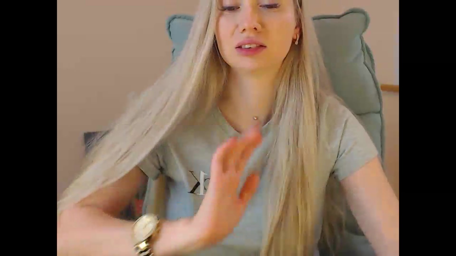 Gallery image thumbnail from Miss_Sylvia's myfreecams stream on, 05/25/2026, 15:14 image 14 of 20