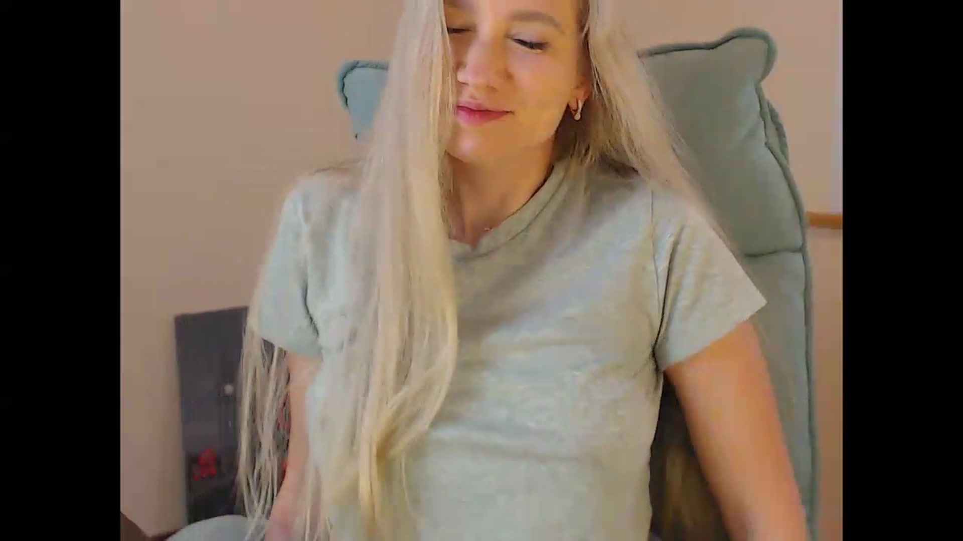Gallery image thumbnail from Miss_Sylvia's myfreecams stream on, 05/25/2026, 15:14 image 2 of 20