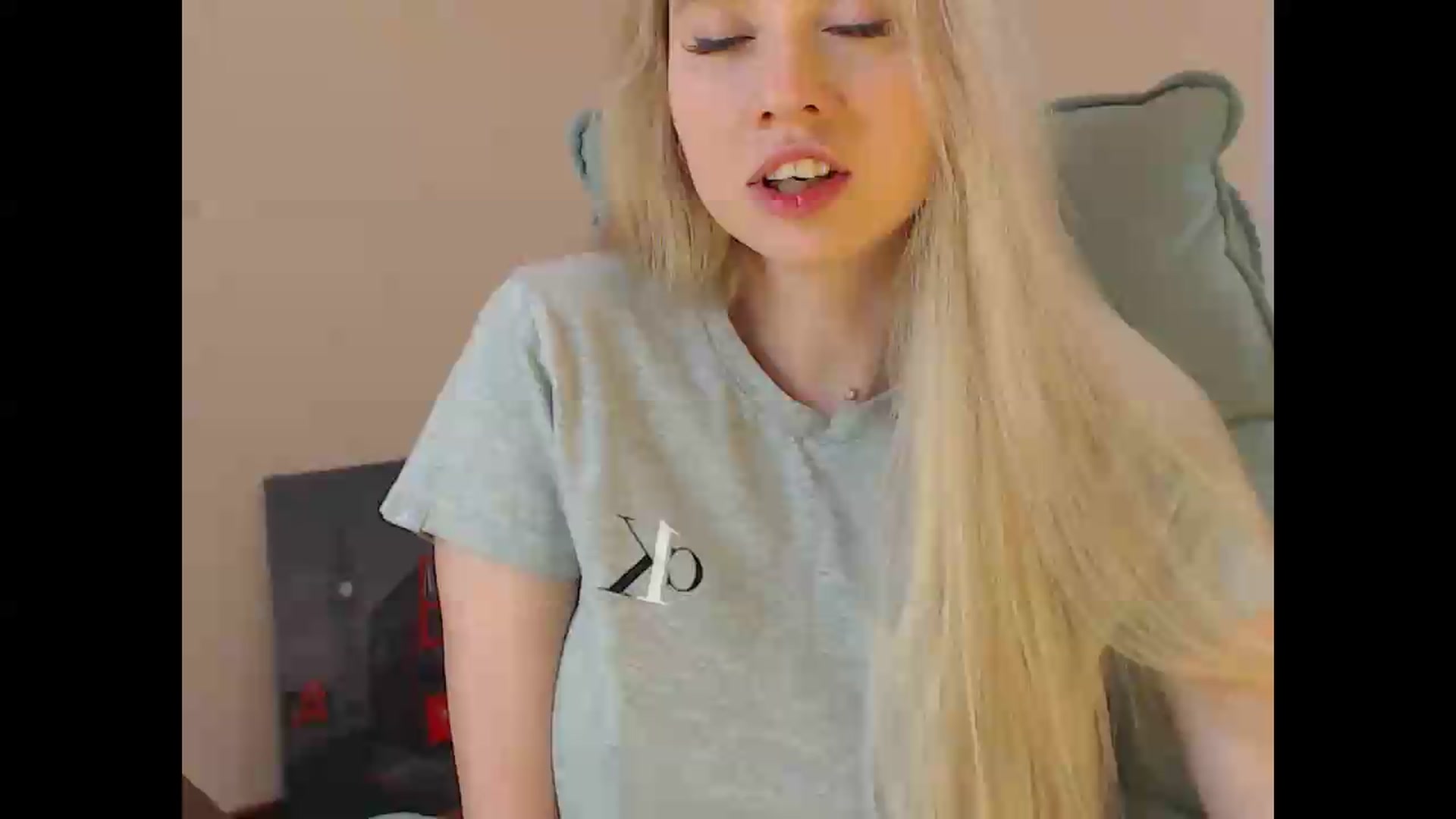 Gallery image thumbnail from Miss_Sylvia's myfreecams stream on, 05/25/2026, 15:14 image 6 of 20