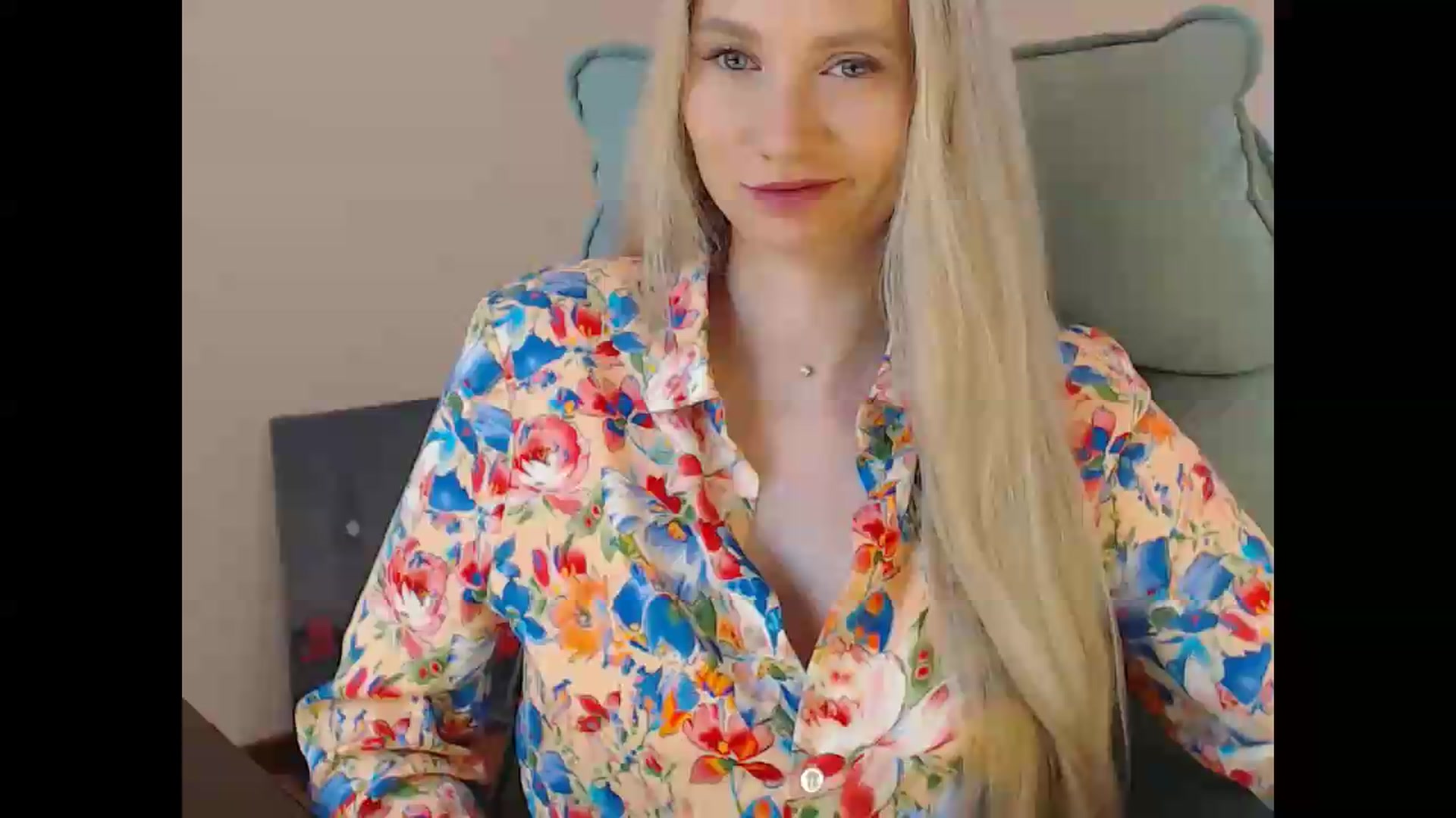 Gallery image thumbnail from Miss_Sylvia's myfreecams stream on, 05/26/2026, 18:17 image 1 of 20