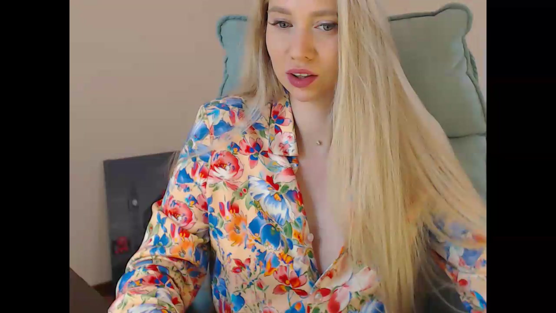Gallery image thumbnail from Miss_Sylvia's myfreecams stream on, 05/26/2026, 18:17 image 9 of 20