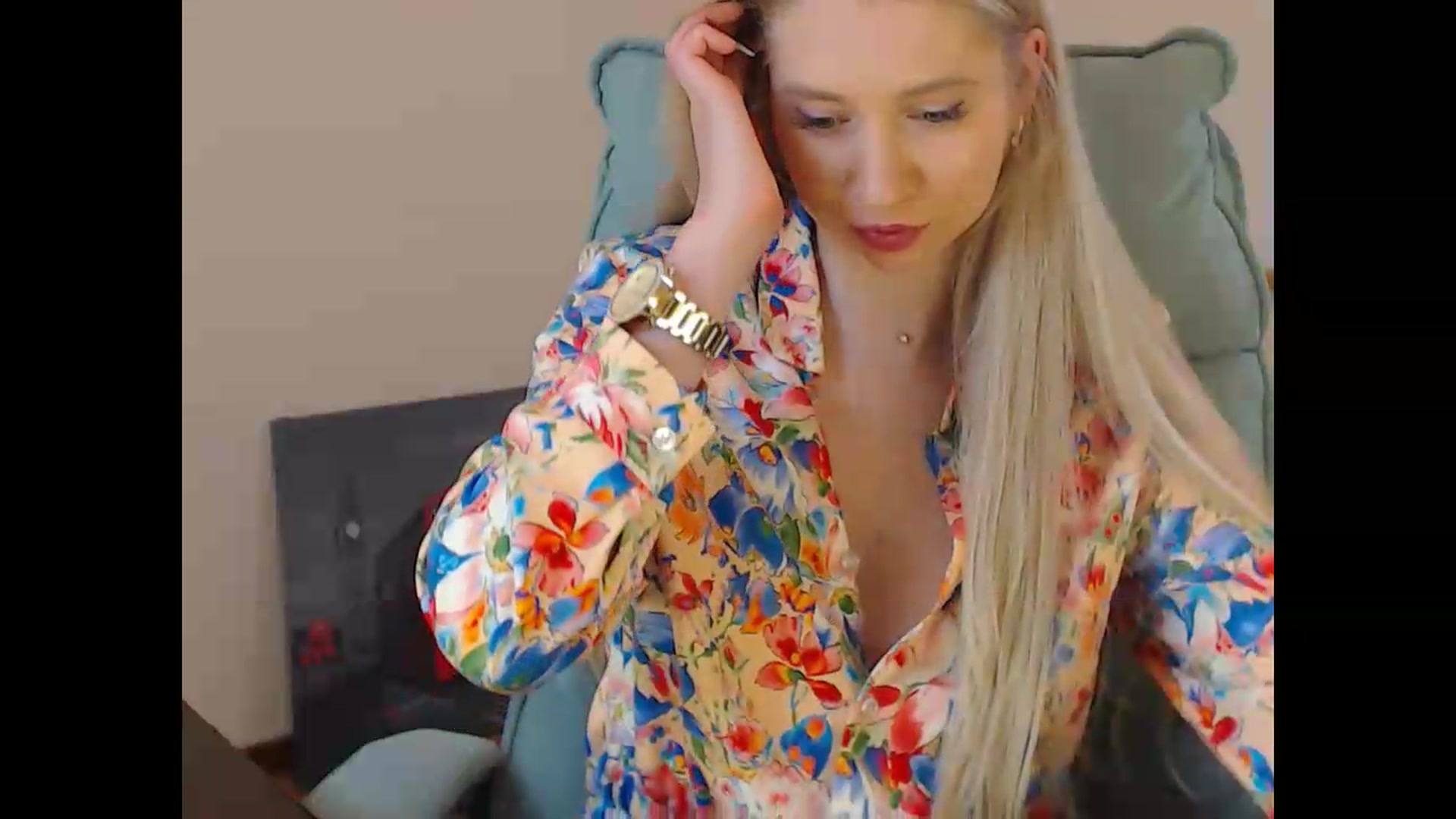 Gallery image thumbnail from Miss_Sylvia's myfreecams stream on, 05/26/2026, 18:17 image 16 of 20