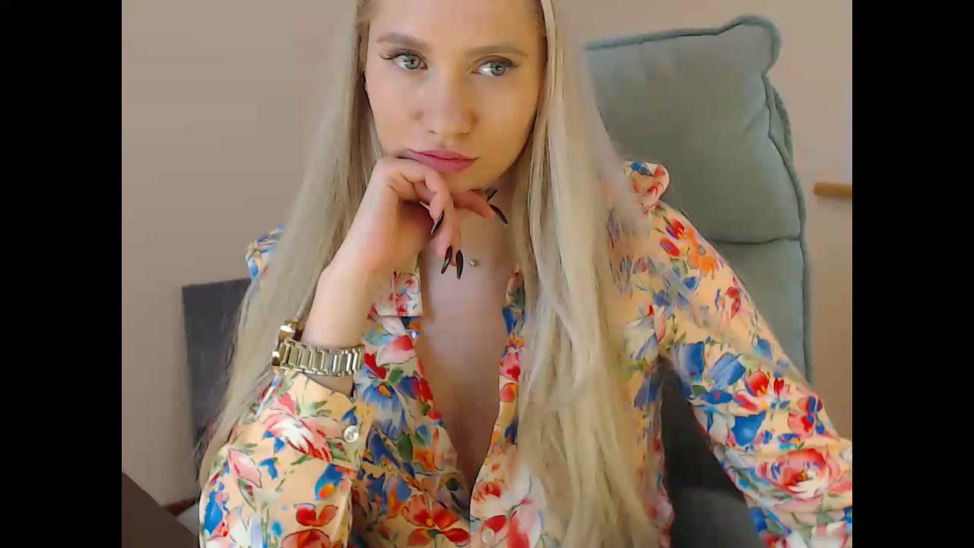 Gallery image thumbnail from Miss_Sylvia's myfreecams stream on, 05/26/2026, 19:06 image 10 of 20