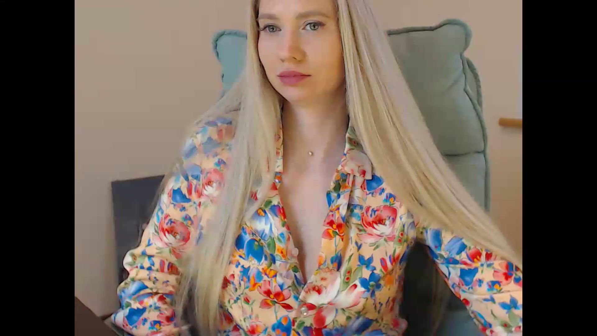 Gallery image thumbnail from Miss_Sylvia's myfreecams stream on, 05/26/2026, 19:06 image 2 of 20