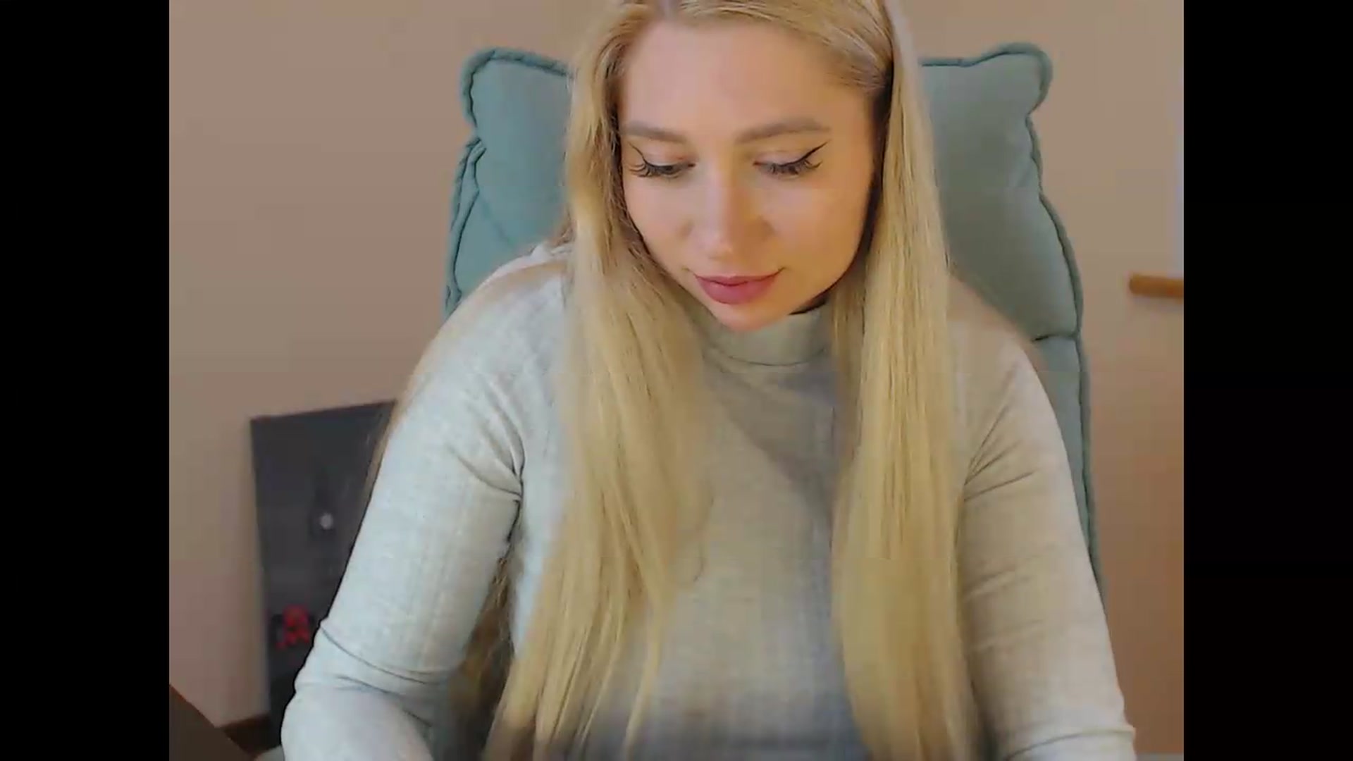 Gallery image thumbnail from Miss_Sylvia's myfreecams stream on, 05/28/2026, 19:09 image 10 of 20