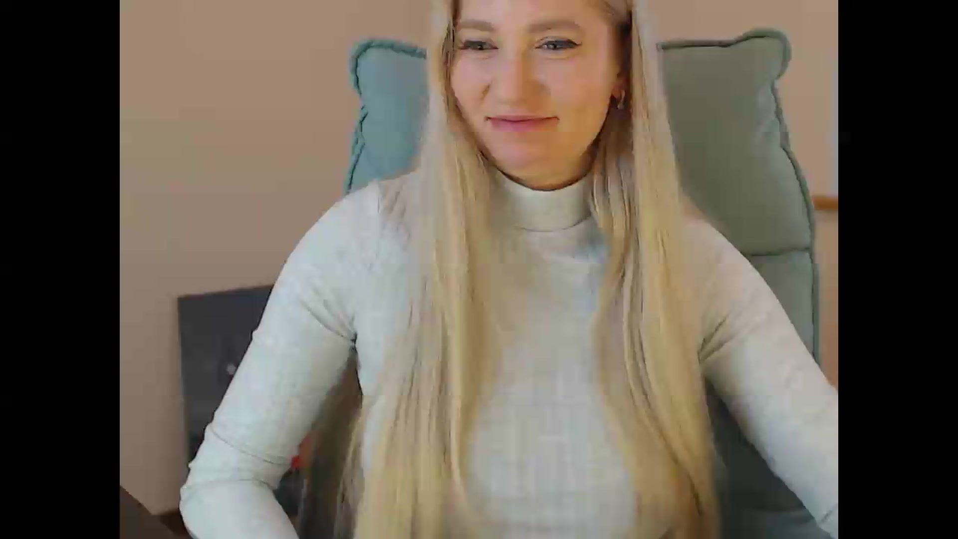 Gallery image thumbnail from Miss_Sylvia's myfreecams stream on, 05/28/2026, 19:09 image 7 of 20