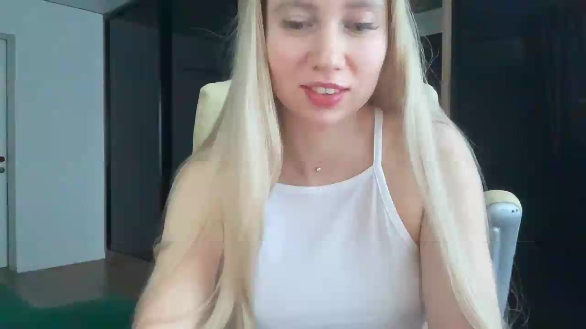 Gallery image thumbnail from Miss_Sylvia's myfreecams stream on, 06/01/2026, 16:41 image 2 of 20