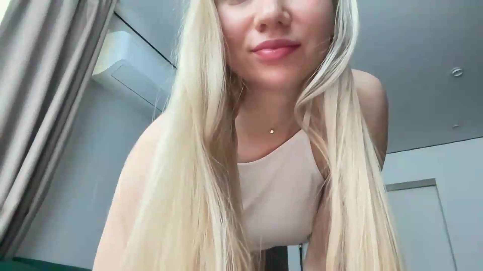 Gallery image thumbnail from Miss_Sylvia's myfreecams stream on, 06/01/2026, 16:41 image 14 of 20