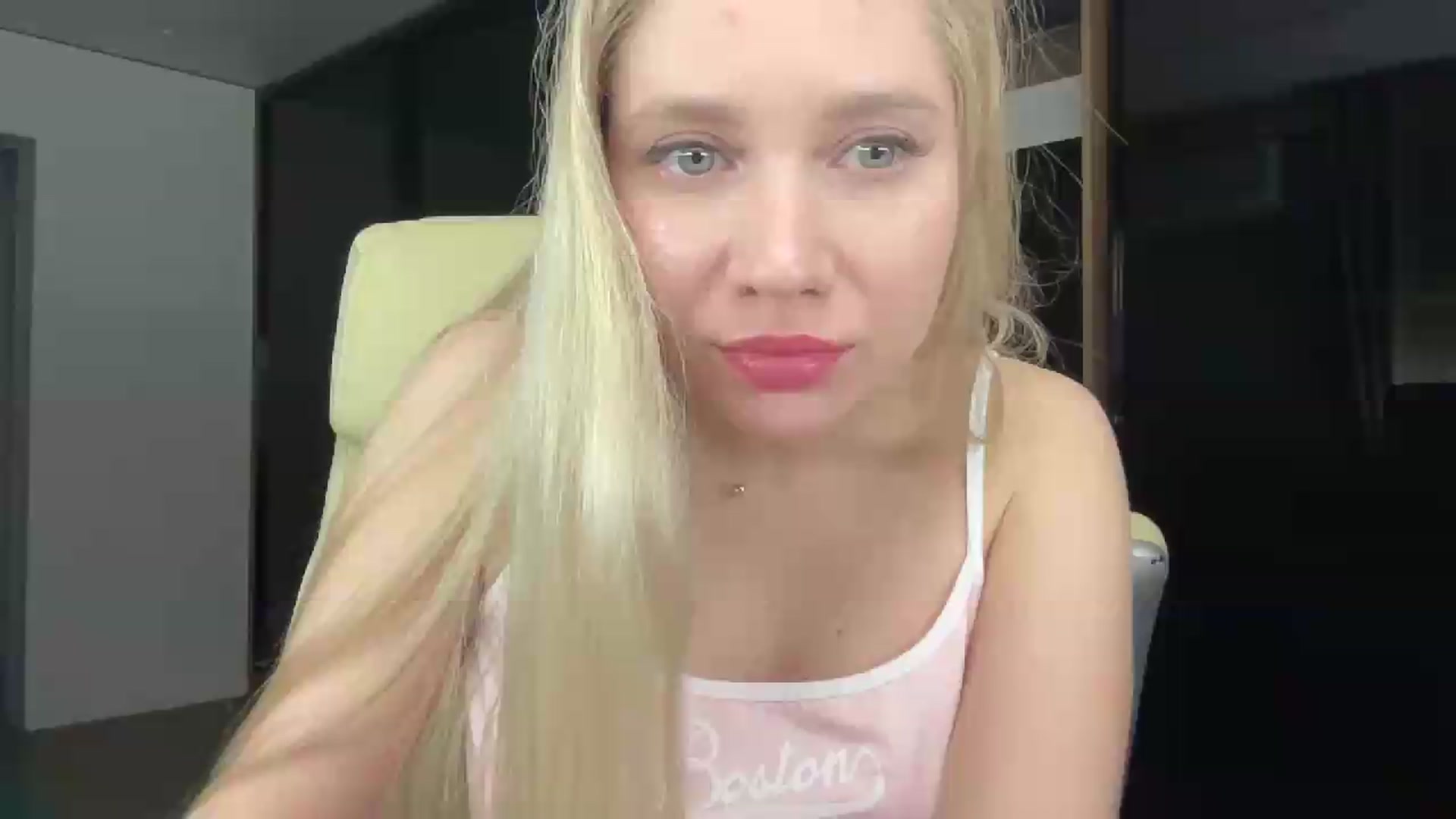 Gallery image thumbnail from Miss_Sylvia's myfreecams stream on, 06/05/2026, 20:57 image 4 of 20