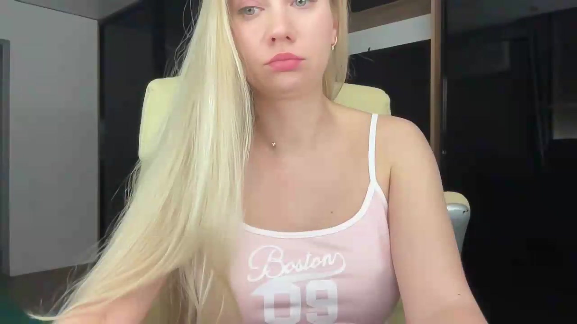 Gallery image thumbnail from Miss_Sylvia's myfreecams stream on, 06/05/2026, 20:57 image 19 of 20