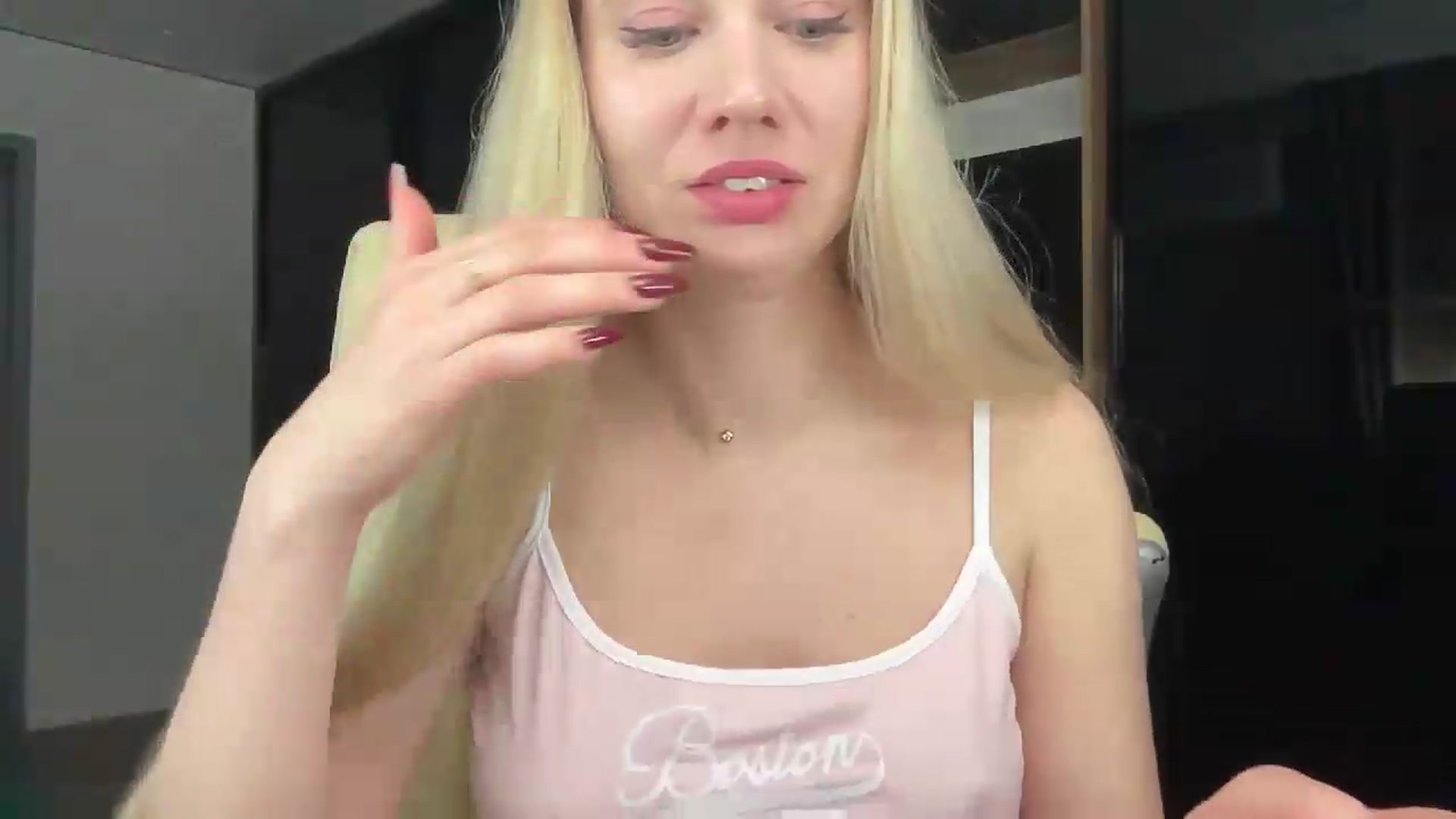 Gallery image thumbnail from Miss_Sylvia's myfreecams stream on, 06/05/2026, 20:57 image 3 of 20