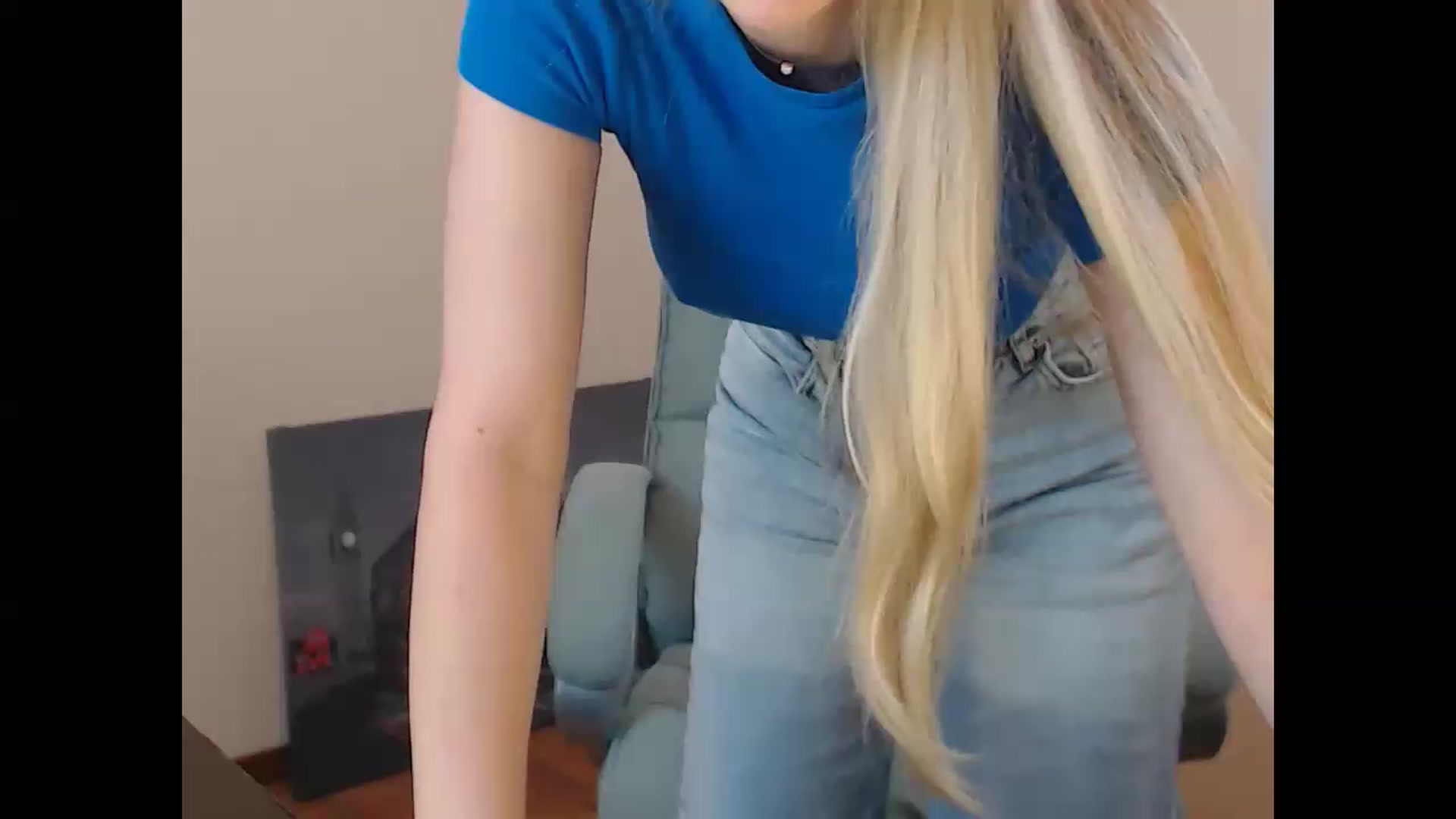 Gallery image thumbnail from Miss_Sylvia's myfreecams stream on, 06/07/2026, 18:58 image 18 of 20