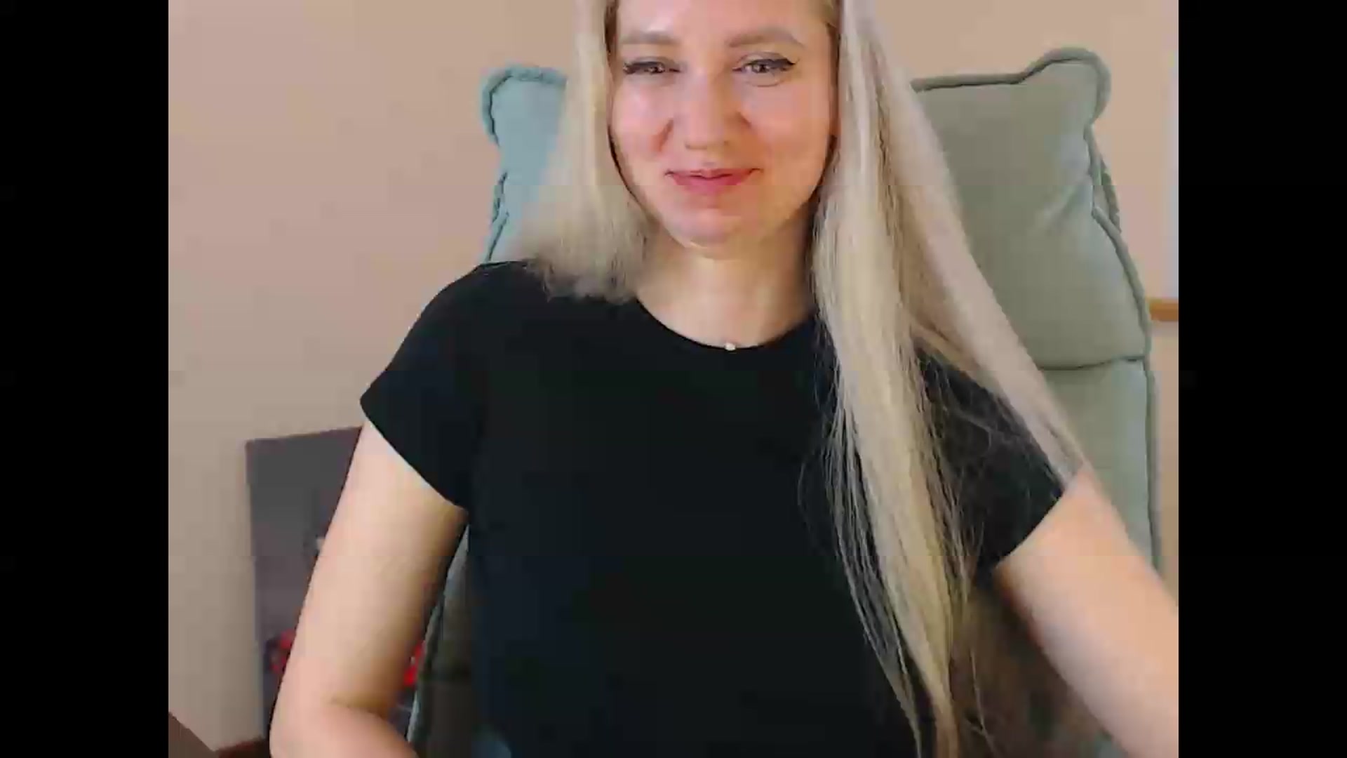 Gallery image thumbnail from Miss_Sylvia's myfreecams stream on, 06/08/2026, 15:31 image 6 of 20