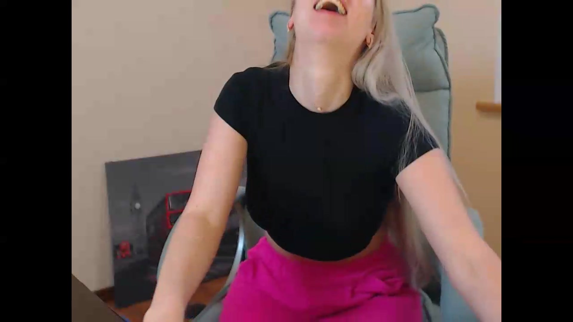Gallery image thumbnail from Miss_Sylvia's myfreecams stream on, 06/08/2026, 16:23 image 2 of 20