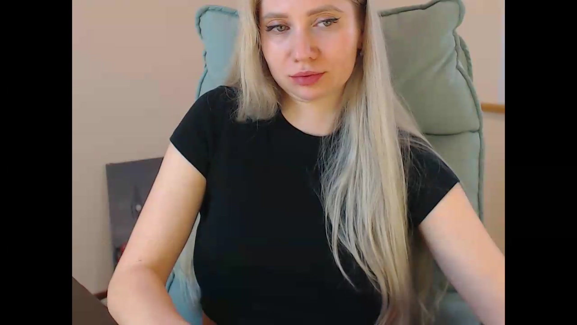 Gallery image thumbnail from Miss_Sylvia's myfreecams stream on, 06/08/2026, 16:23 image 20 of 20