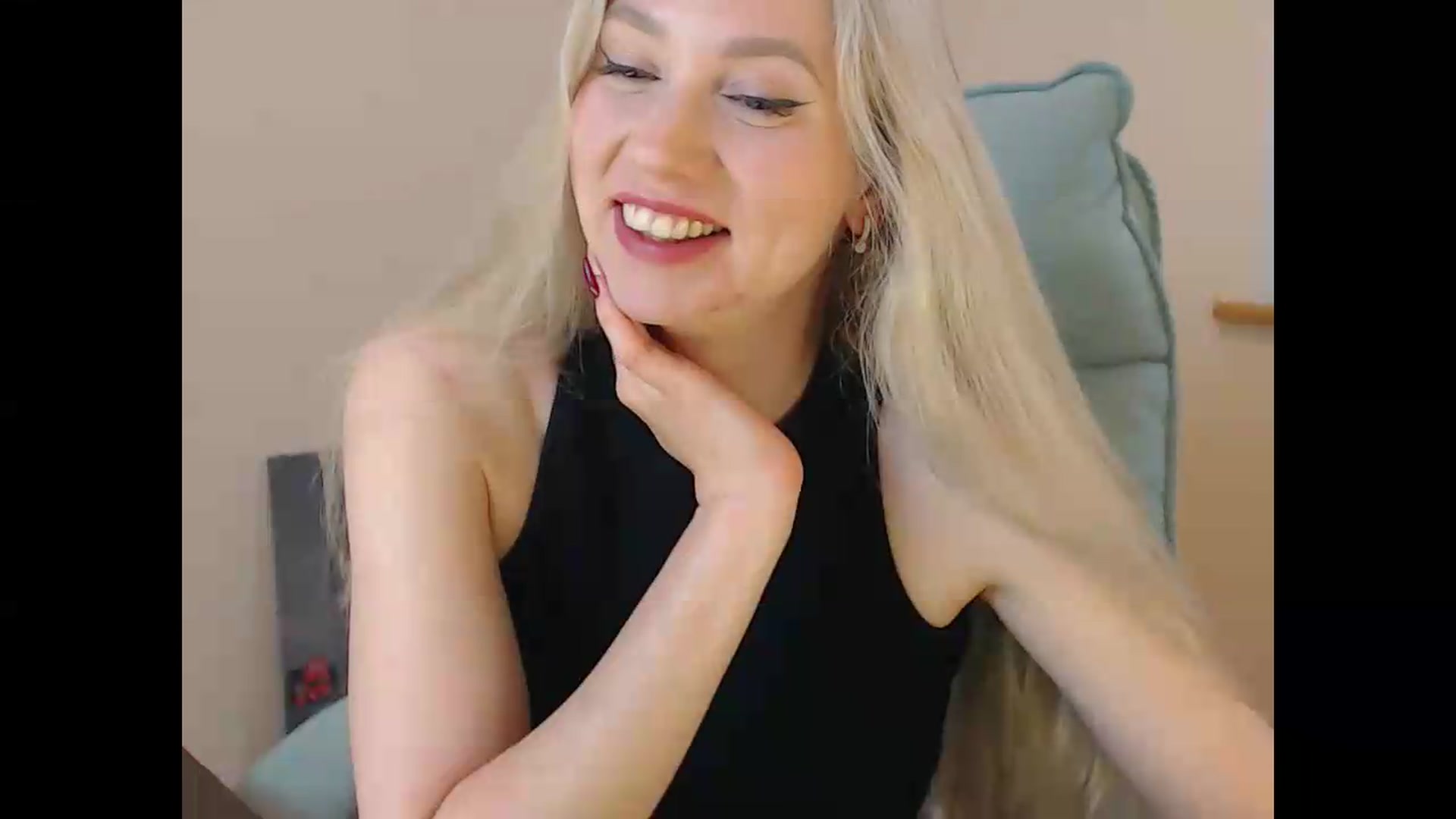 Gallery image thumbnail from Miss_Sylvia's myfreecams stream on, 06/10/2026, 19:13 image 12 of 20