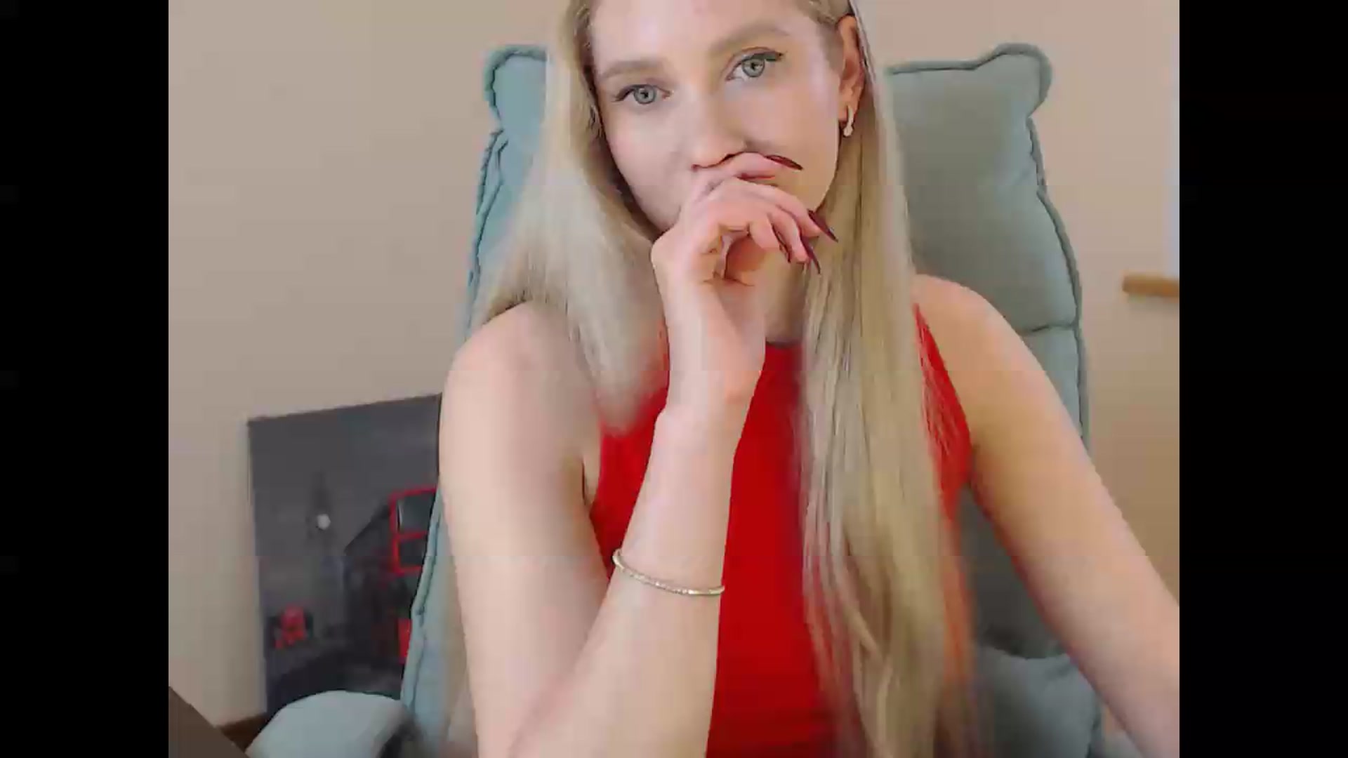 Gallery image thumbnail from Miss_Sylvia's myfreecams stream on, 06/11/2026, 20:10 image 12 of 20