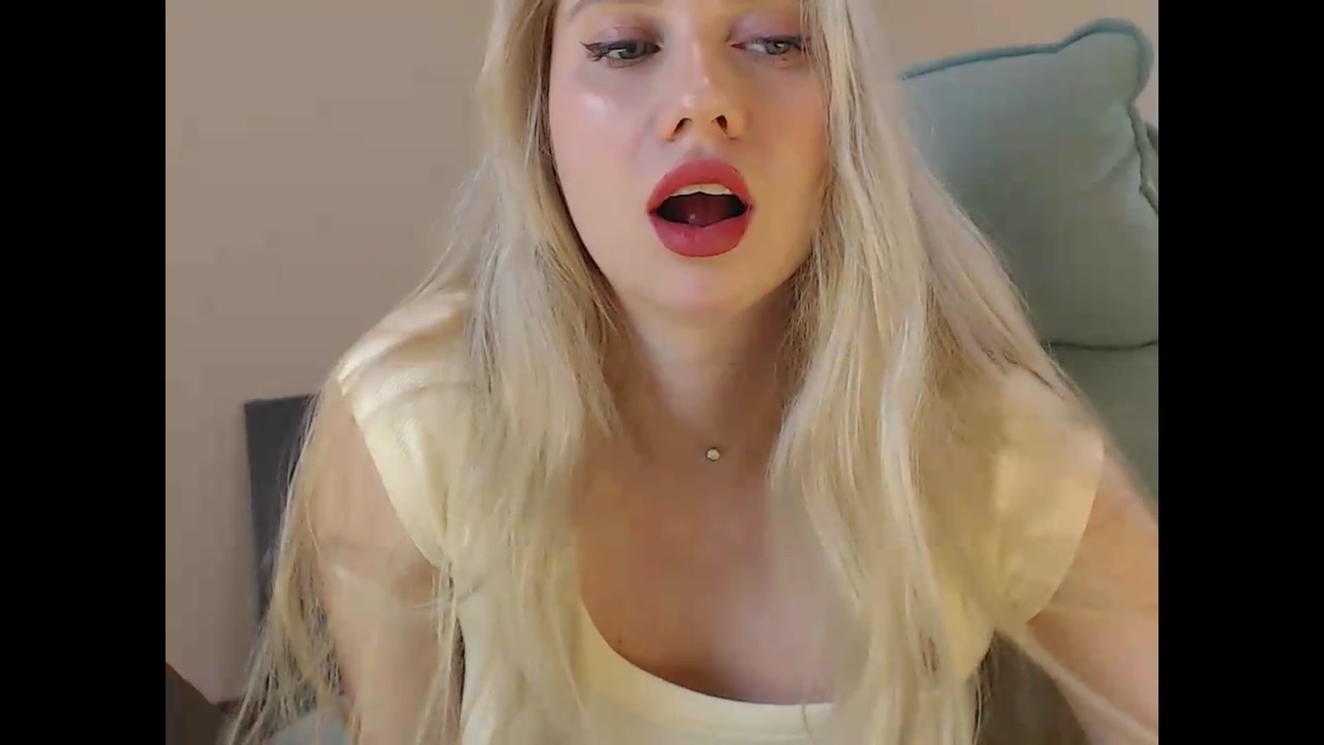 Gallery image thumbnail from Miss_Sylvia's myfreecams stream on, 06/12/2026, 17:35 image 8 of 20