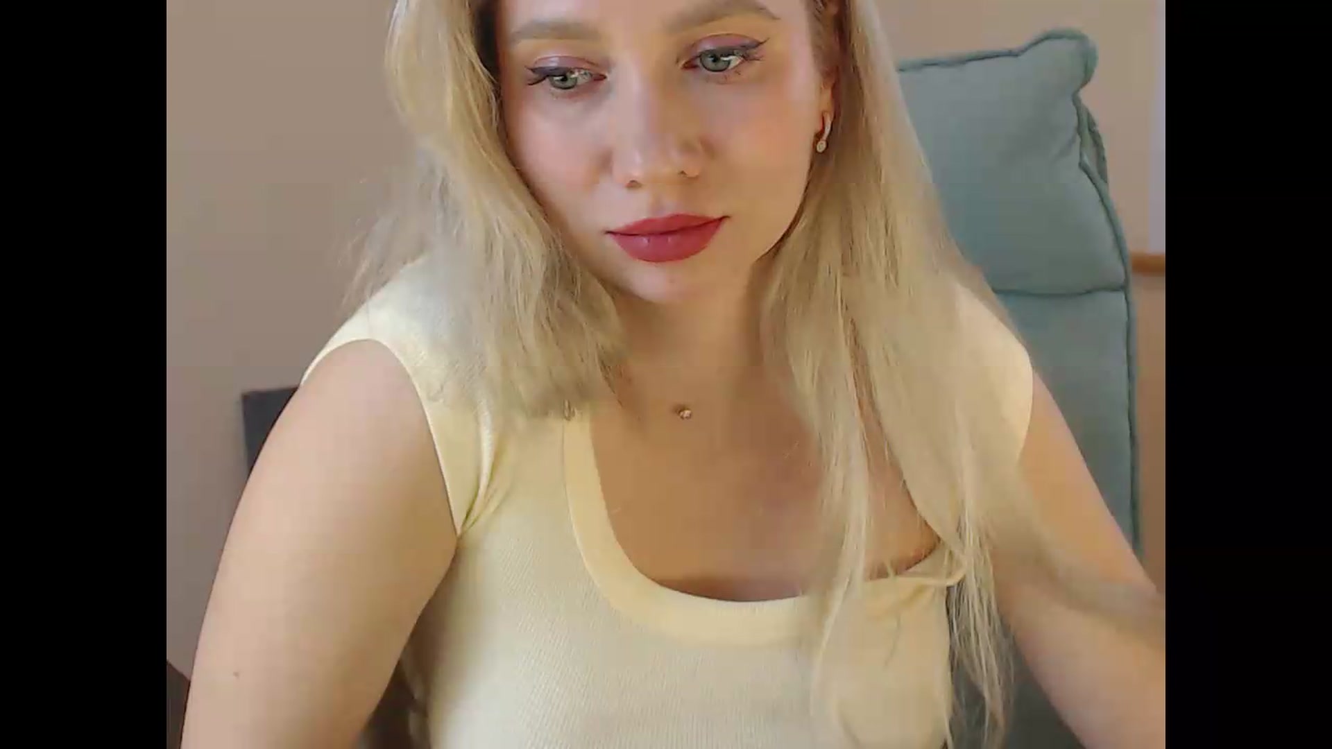 Gallery image thumbnail from Miss_Sylvia's myfreecams stream on, 06/12/2026, 18:04 image 5 of 20