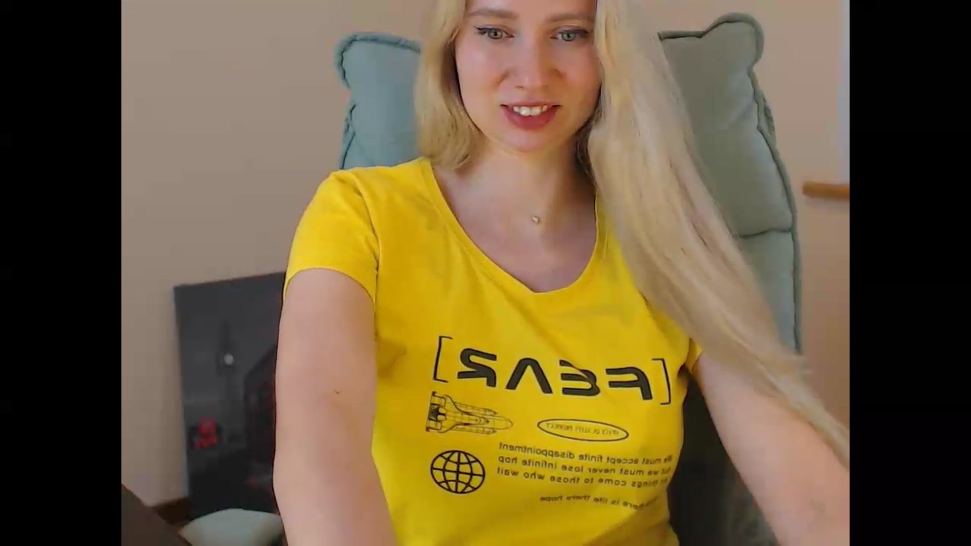 Gallery image thumbnail from Miss_Sylvia's myfreecams stream on, 06/14/2026, 19:44 image 19 of 20