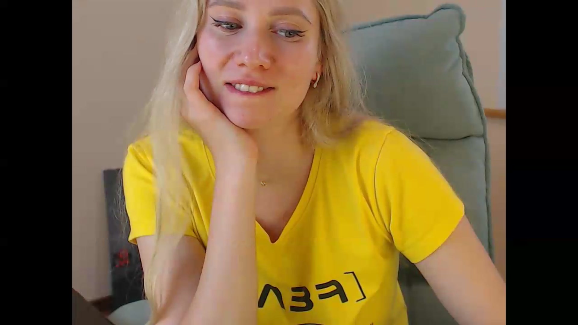 Gallery image thumbnail from Miss_Sylvia's myfreecams stream on, 06/14/2026, 19:44 image 10 of 20