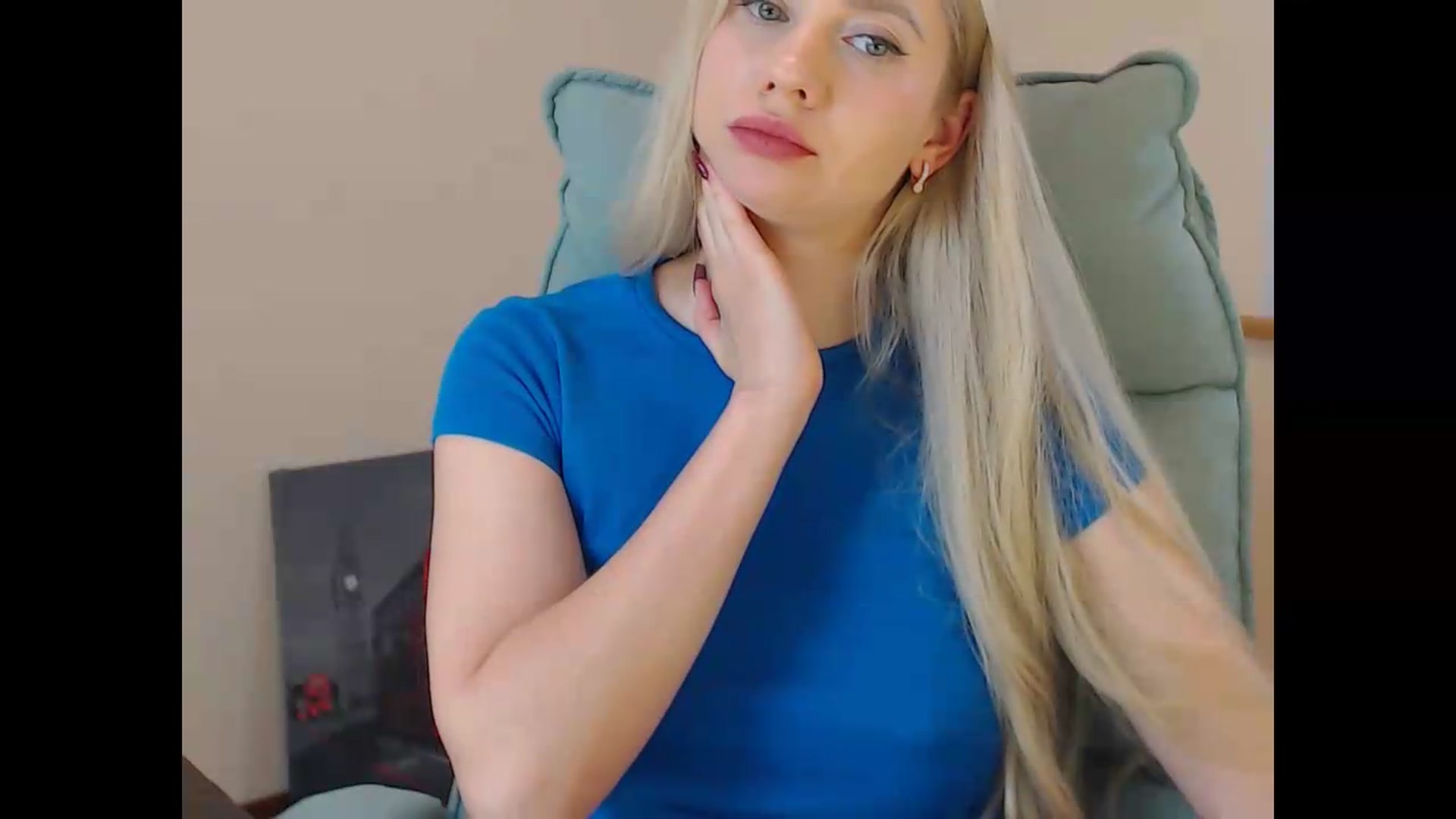 Gallery image thumbnail from Miss_Sylvia's myfreecams stream on, 06/15/2026, 18:52 image 20 of 20