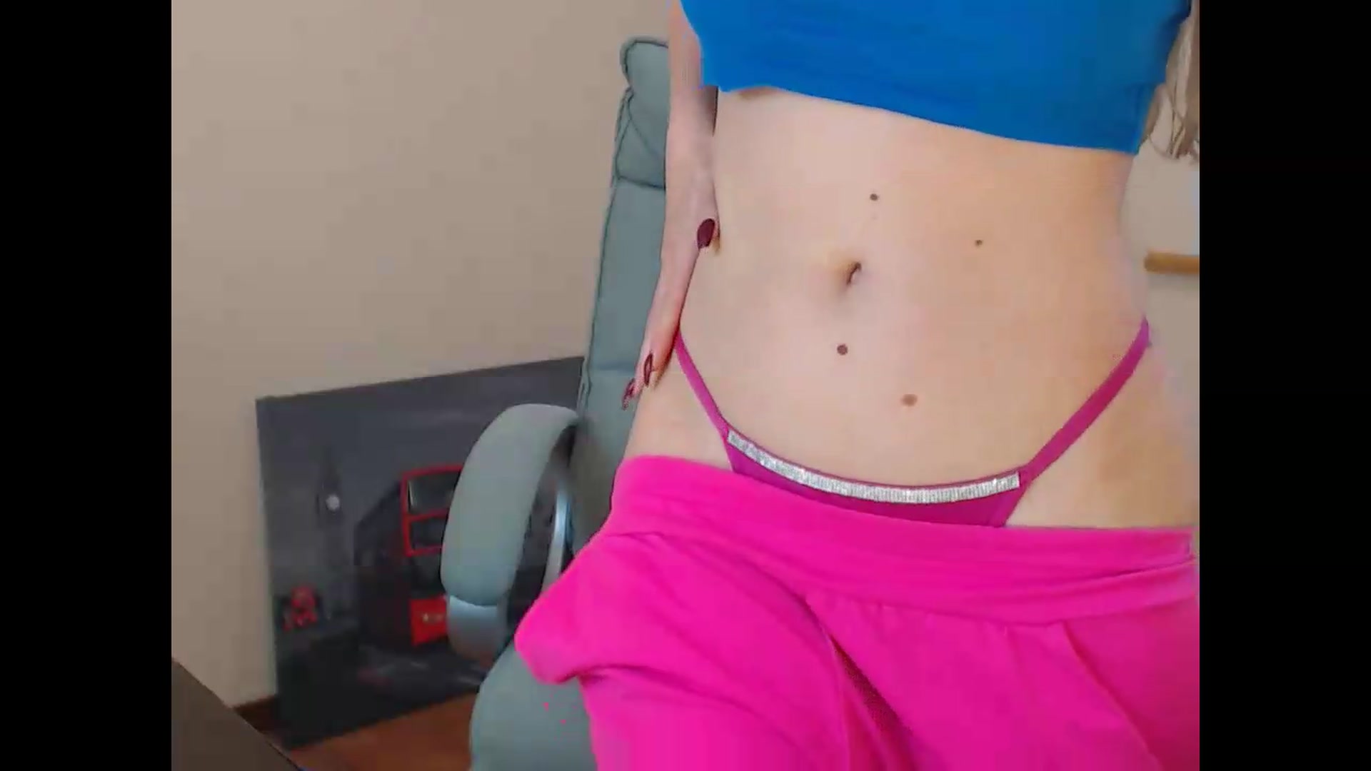 Gallery image thumbnail from Miss_Sylvia's myfreecams stream on, 06/15/2026, 19:24 image 5 of 20
