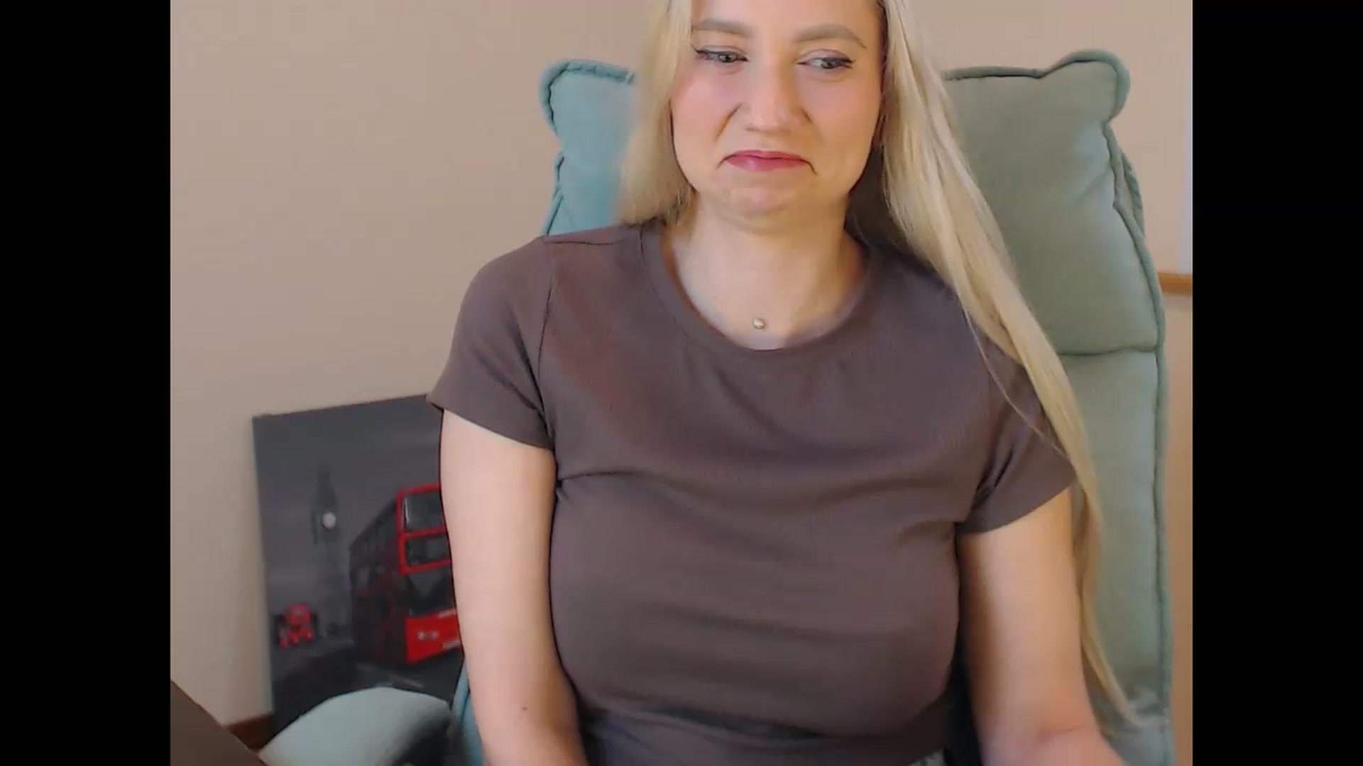 Gallery image thumbnail from Miss_Sylvia's myfreecams stream on, 06/16/2026, 16:16 image 15 of 20