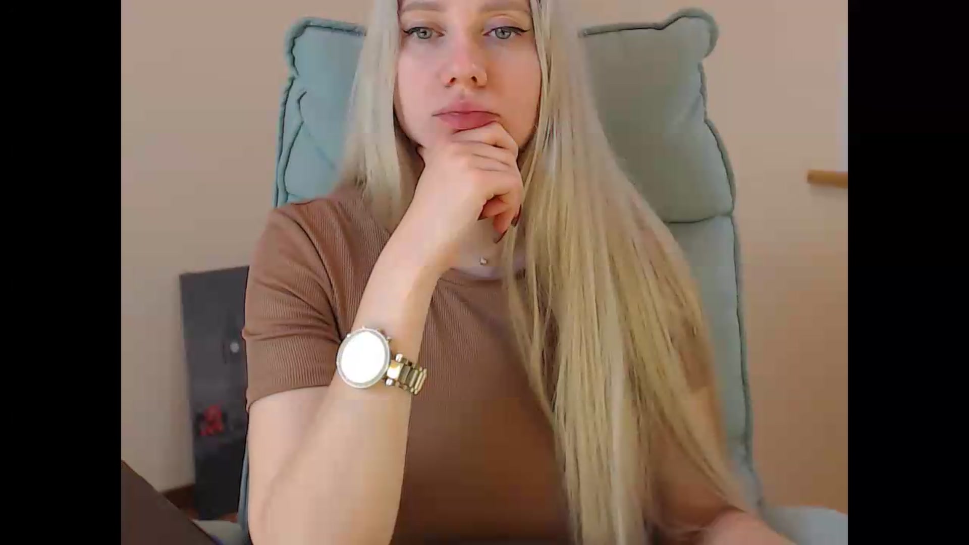 Gallery image thumbnail from Miss_Sylvia's myfreecams stream on, 06/18/2026, 20:01 image 5 of 20