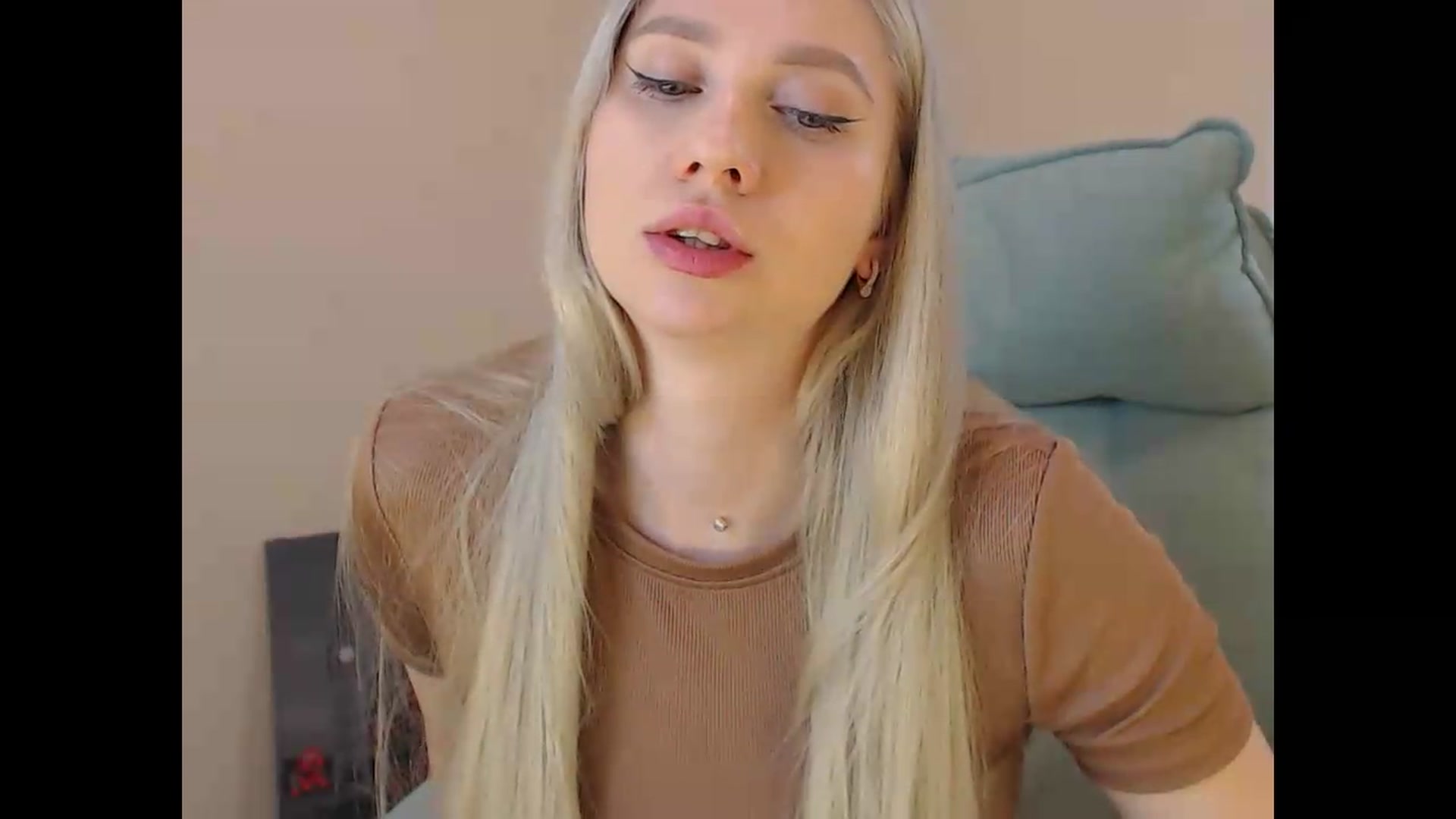 Gallery image thumbnail from Miss_Sylvia's myfreecams stream on, 06/20/2026, 17:44 image 20 of 20