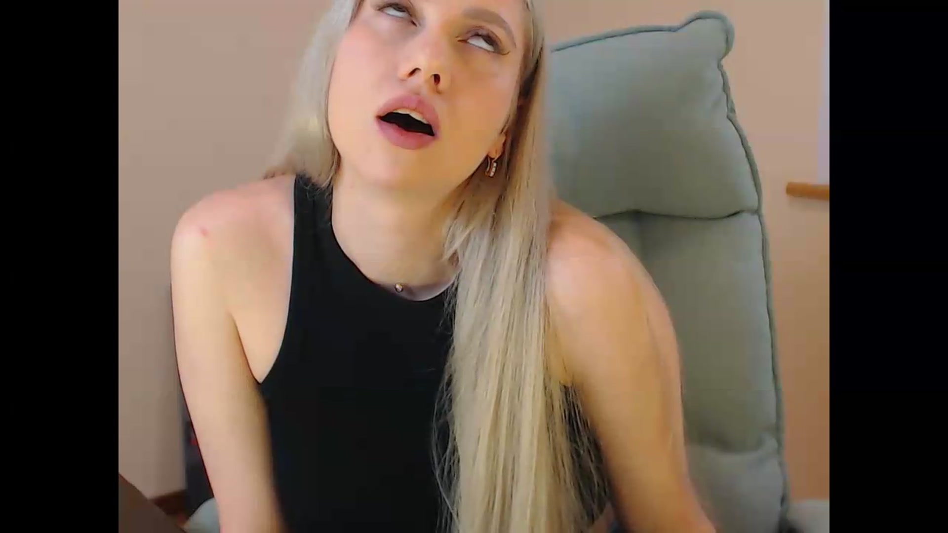 Gallery image thumbnail from Miss_Sylvia's myfreecams stream on, 06/22/2026, 15:15 image 19 of 20