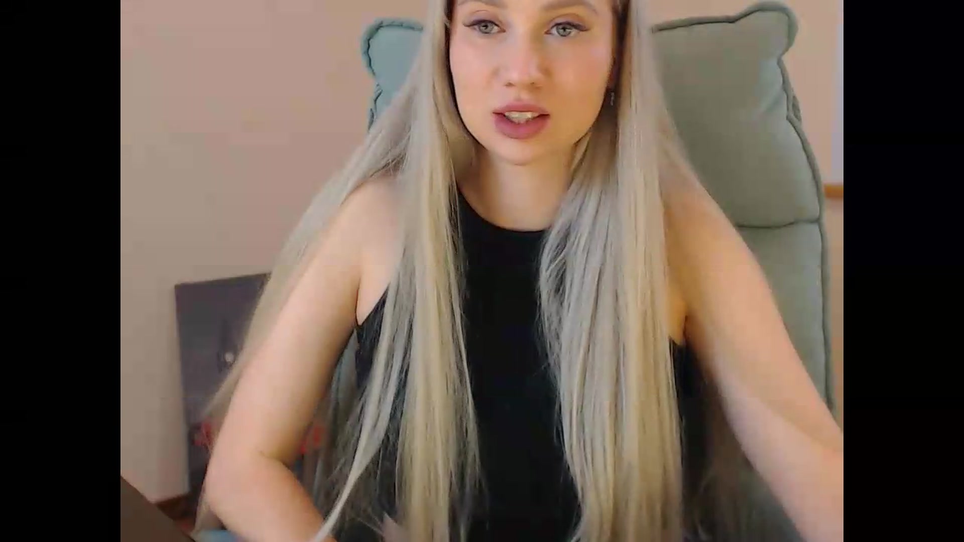 Gallery image thumbnail from Miss_Sylvia's myfreecams stream on, 06/22/2026, 16:48 image 3 of 20