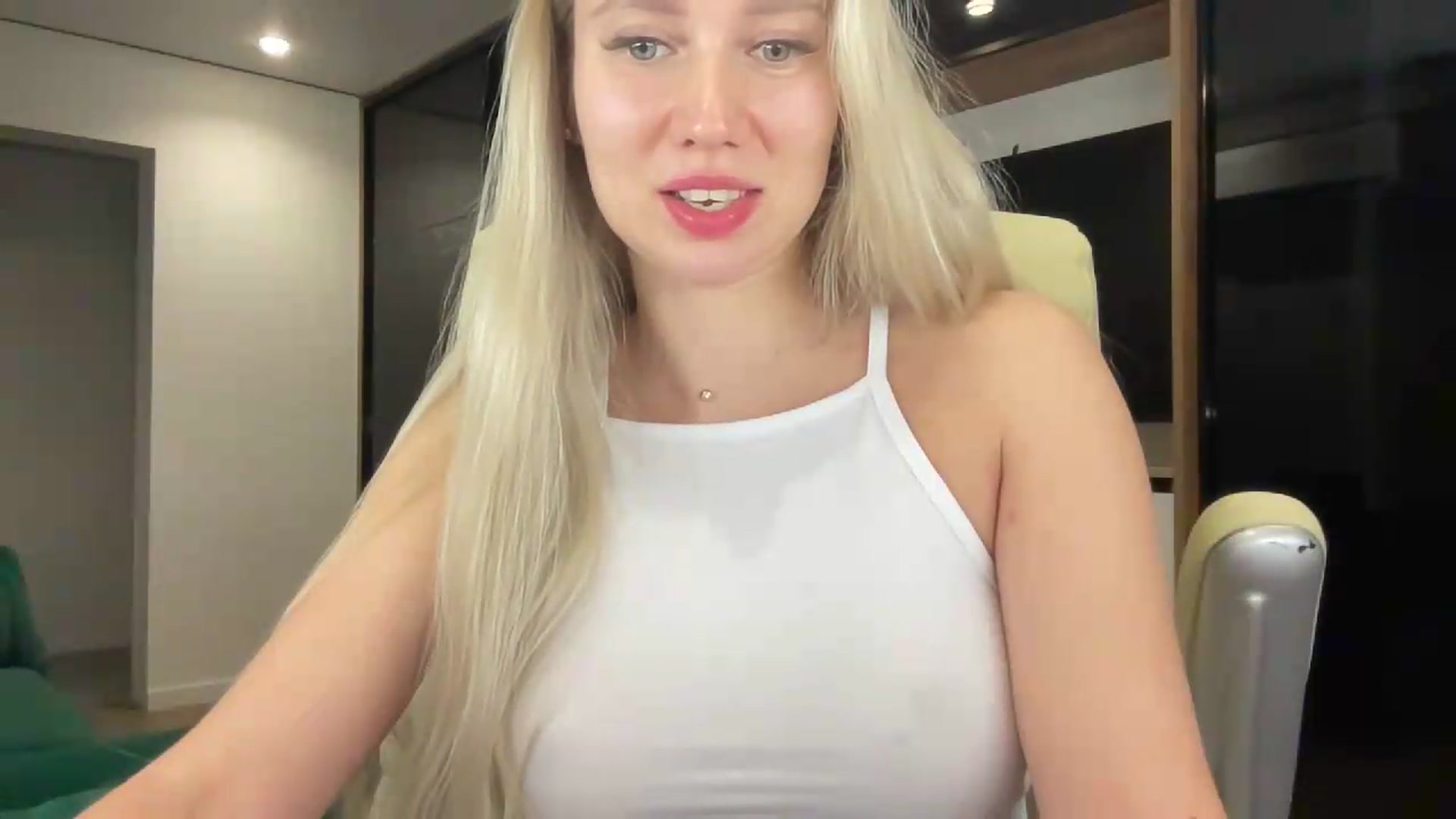 Gallery image thumbnail from Miss_Sylvia's myfreecams stream on, 07/03/2026, 20:37 image 2 of 20