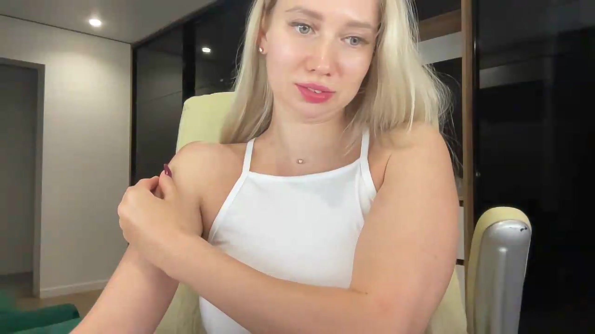 Gallery image thumbnail from Miss_Sylvia's myfreecams stream on, 07/03/2026, 20:37 image 5 of 20