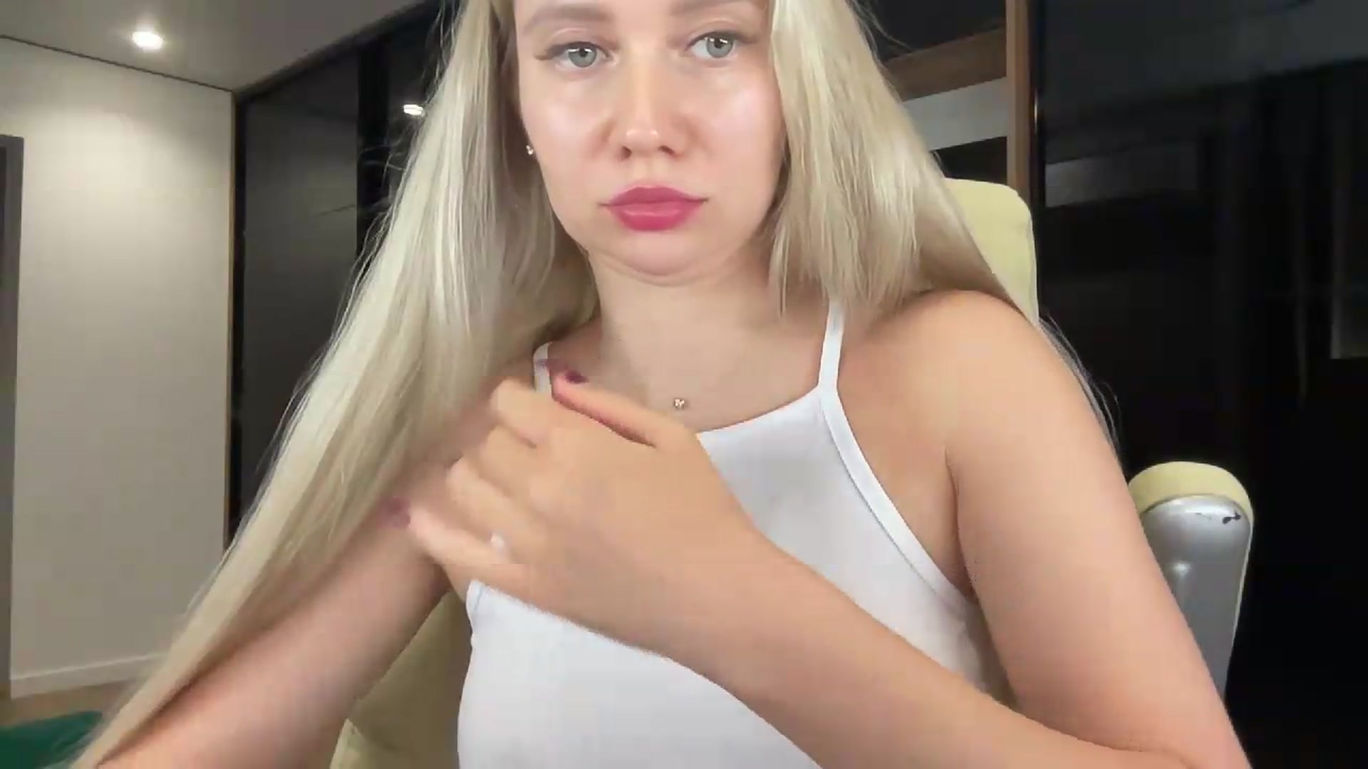 Gallery image thumbnail from Miss_Sylvia's myfreecams stream on, 07/03/2026, 21:20 image 2 of 20