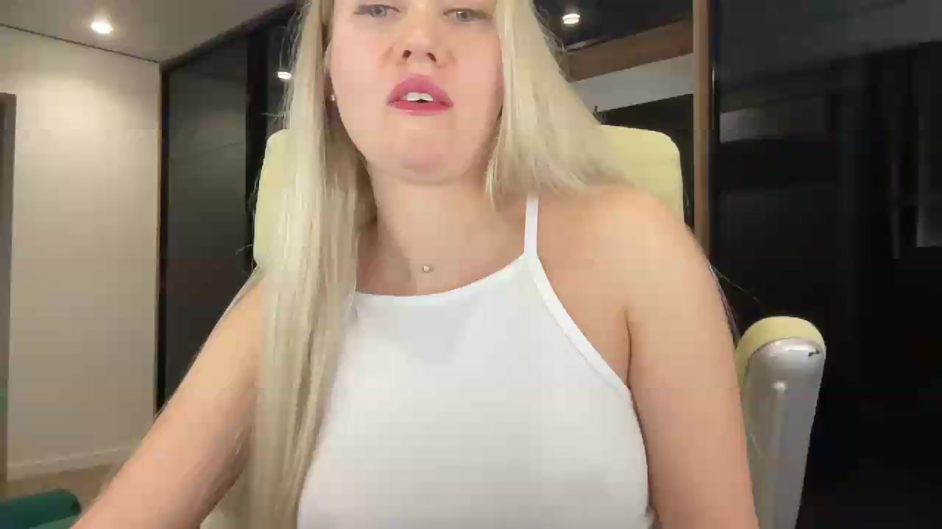 Gallery image thumbnail from Miss_Sylvia's myfreecams stream on, 07/03/2026, 21:20 image 14 of 20