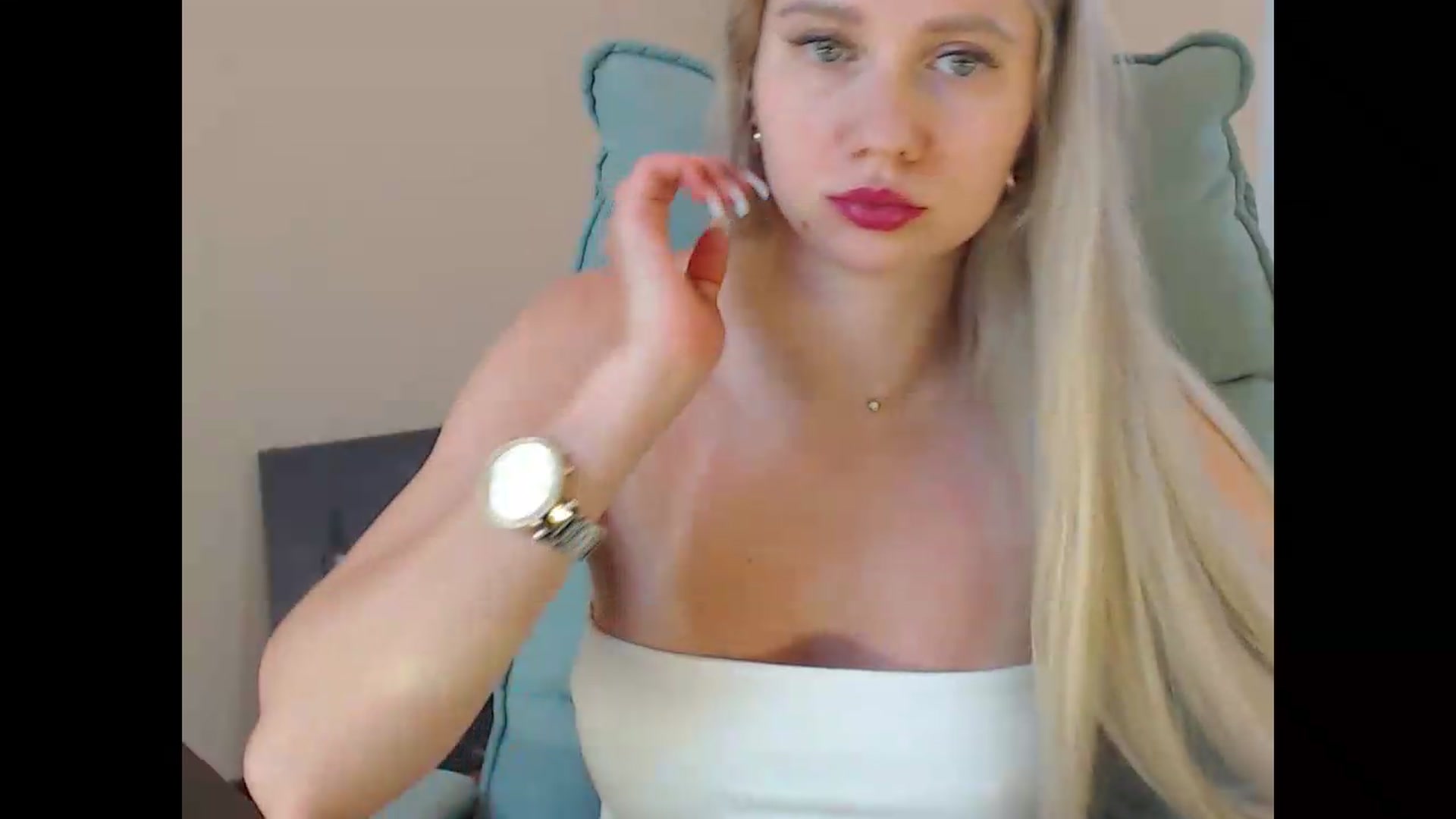 Gallery image thumbnail from Miss_Sylvia's myfreecams stream on, 07/05/2026, 15:59 image 17 of 20