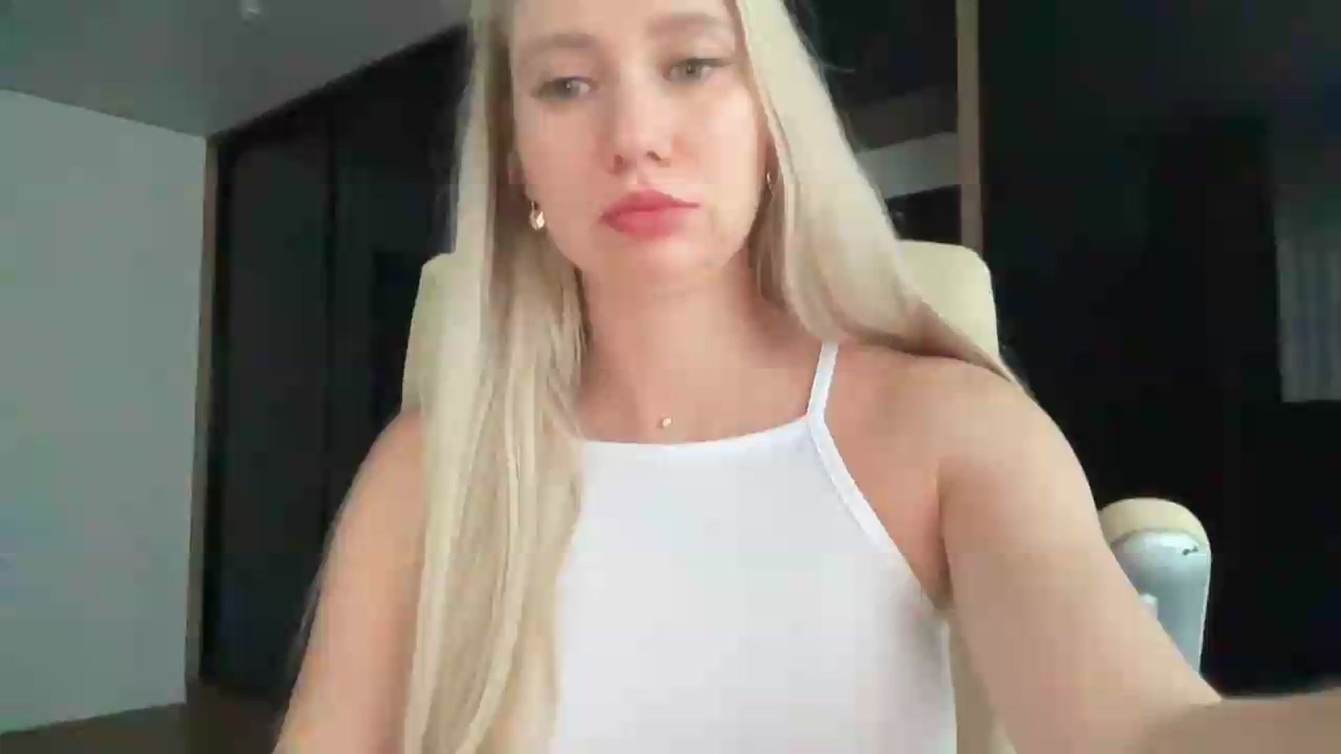 Gallery image thumbnail from Miss_Sylvia's myfreecams stream on, 07/08/2026, 18:19 image 3 of 20