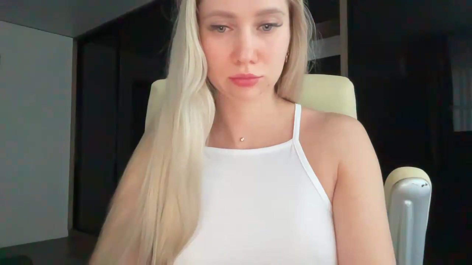 Gallery image thumbnail from Miss_Sylvia's myfreecams stream on, 07/08/2026, 18:19 image 7 of 20
