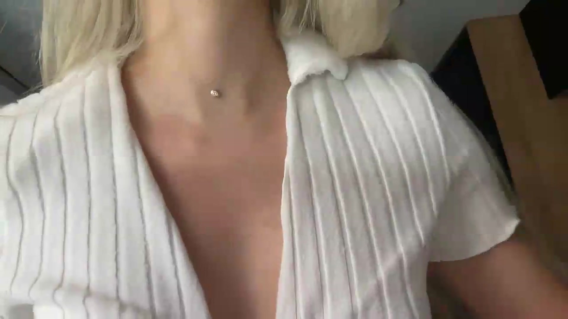 Gallery image thumbnail from Miss_Sylvia's myfreecams stream on, 07/12/2026, 20:31 image 19 of 20