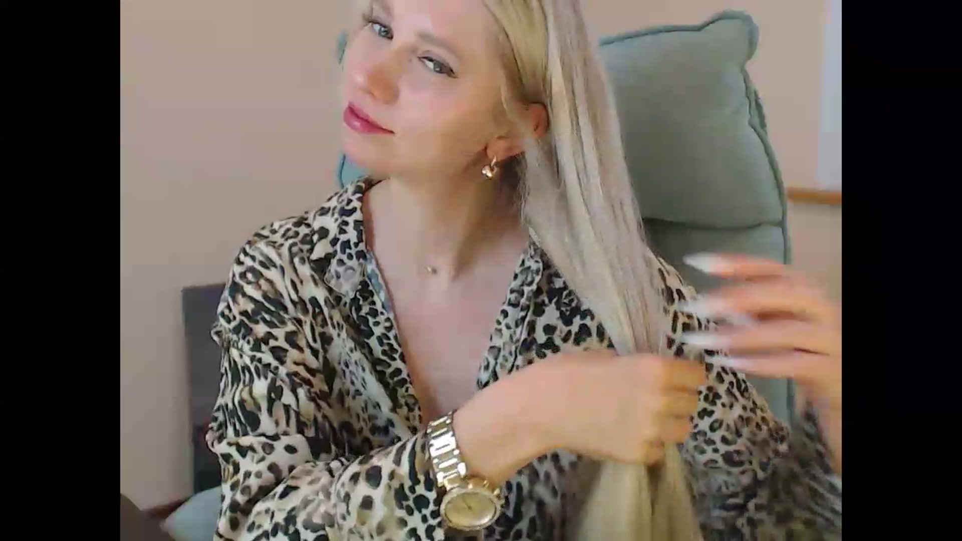Gallery image thumbnail from Miss_Sylvia's myfreecams stream on, 07/14/2026, 17:35 image 4 of 20