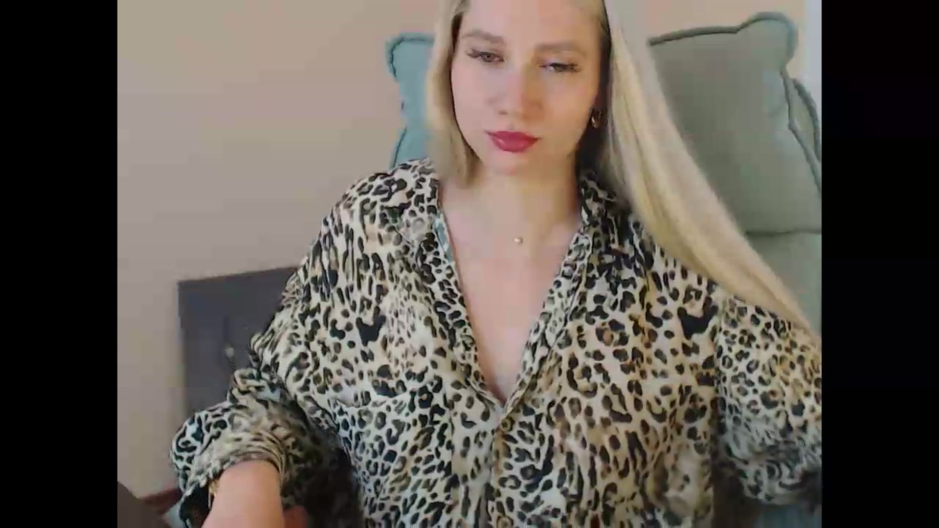 Gallery image thumbnail from Miss_Sylvia's myfreecams stream on, 07/14/2026, 17:35 image 5 of 20