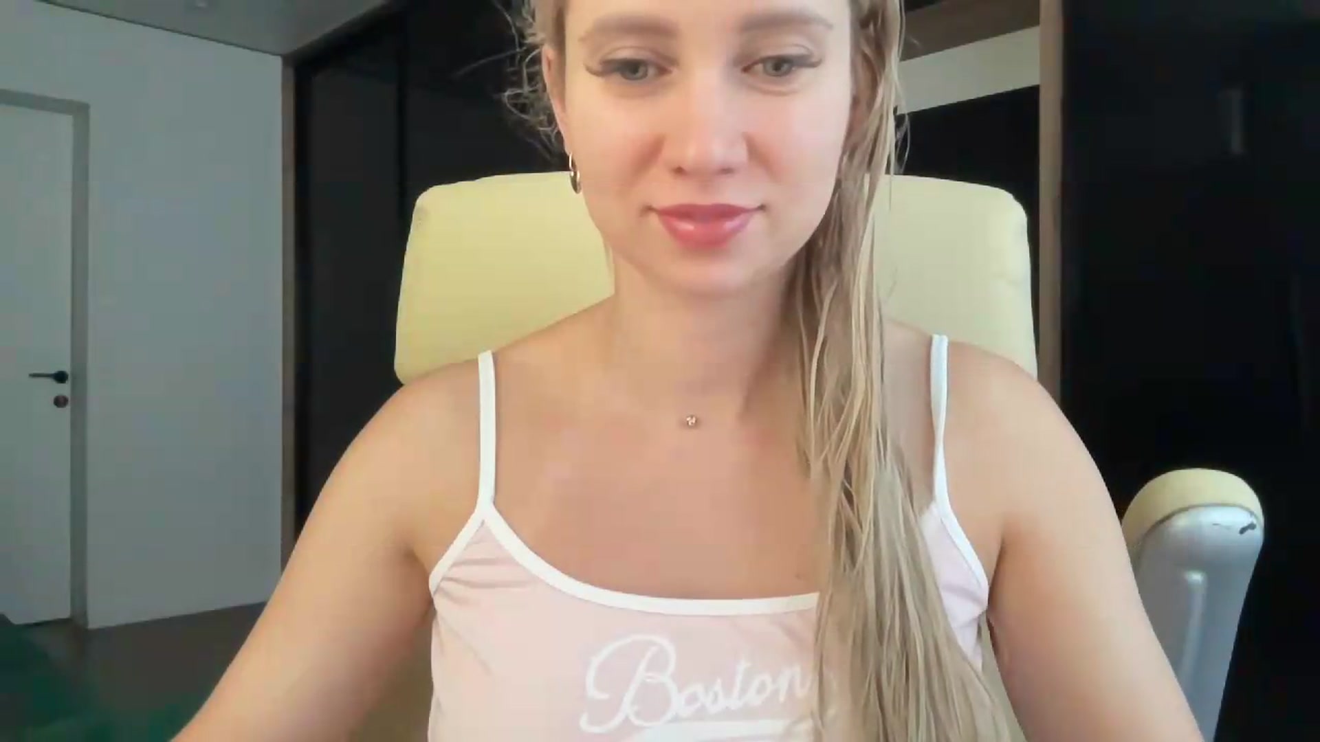 Gallery image thumbnail from Miss_Sylvia's myfreecams stream on, 07/15/2026, 15:28 image 6 of 20